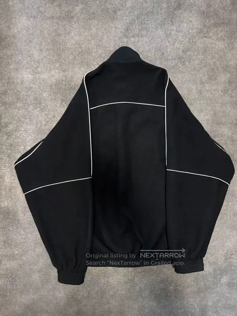 Balenciaga Balenciaga Embroidered Logo Fleece Jacket Size US S / EU 44-46 / 1 - 2 Thumbnail