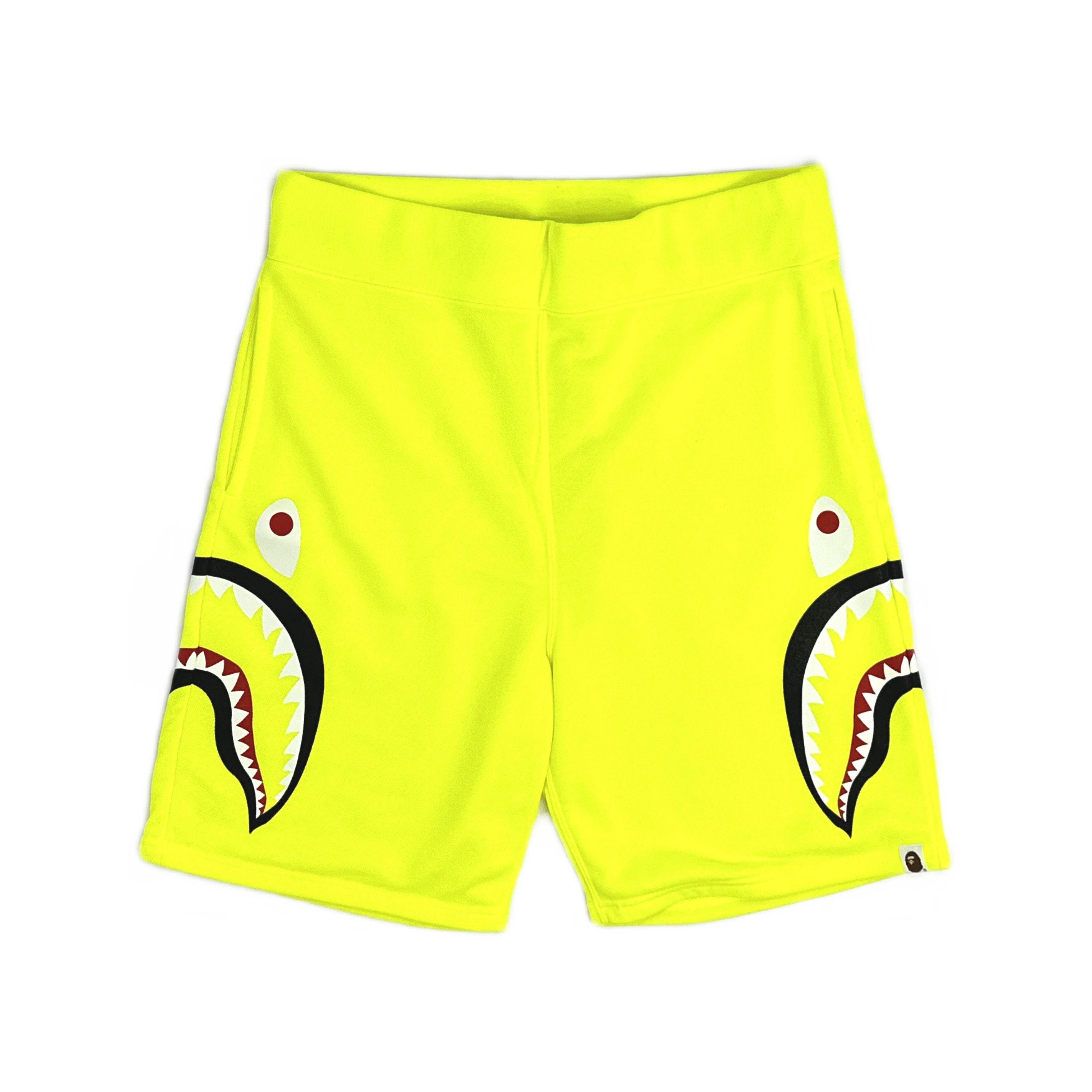 Bape A BATHING APE Shark Shorts Size XL Size US 36 / EU 52 - 1 Thumbnail