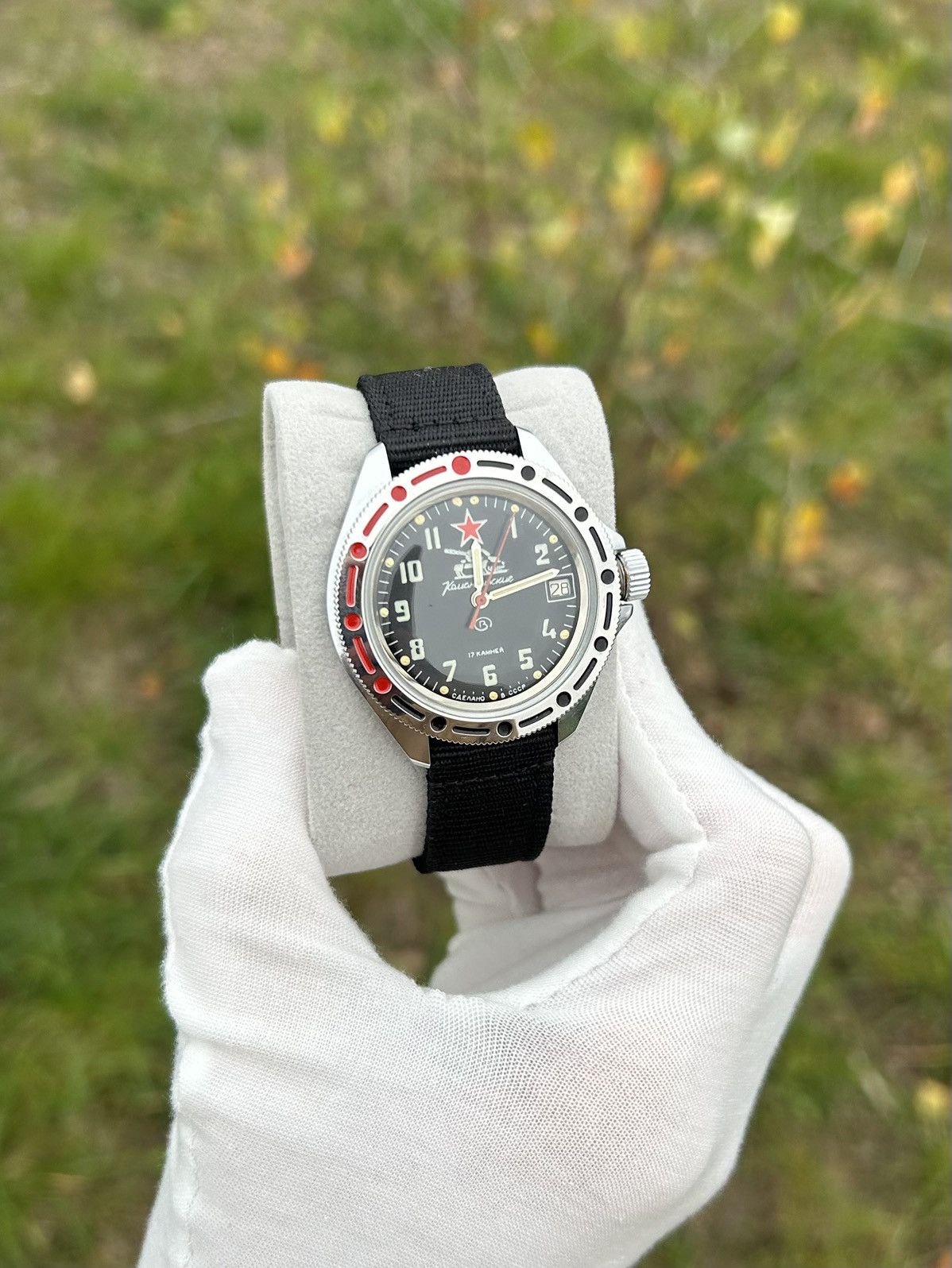 Vintage Vintage Watch Vostok Komandirskie USSR Soviet 1980s Size ONE SIZE - 4 Thumbnail