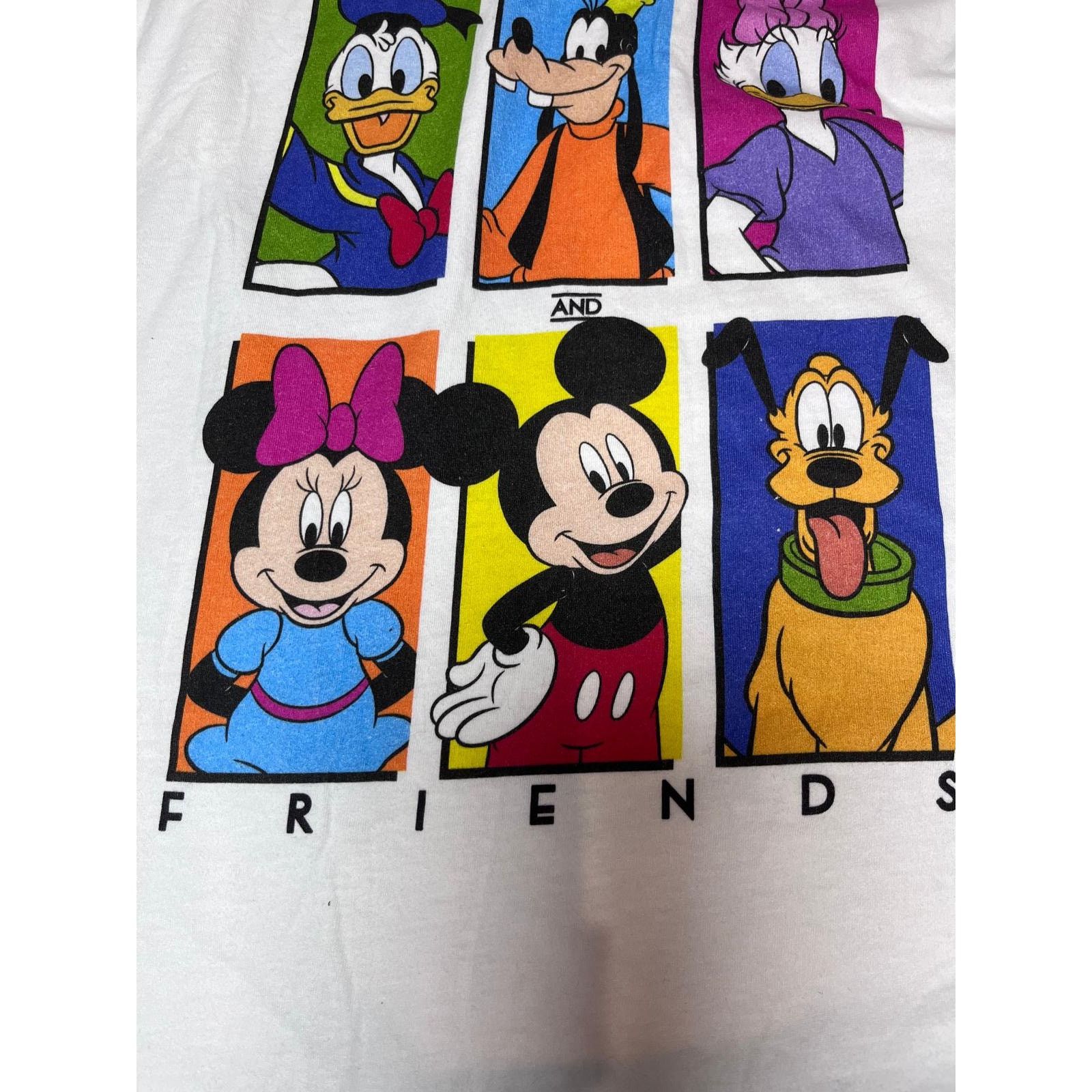 Other 👕 Disney “Mickey & Friends” Graphic T-Shirt – White Size L Size US L / EU 52-54 / 3 - 4 Thumbnail