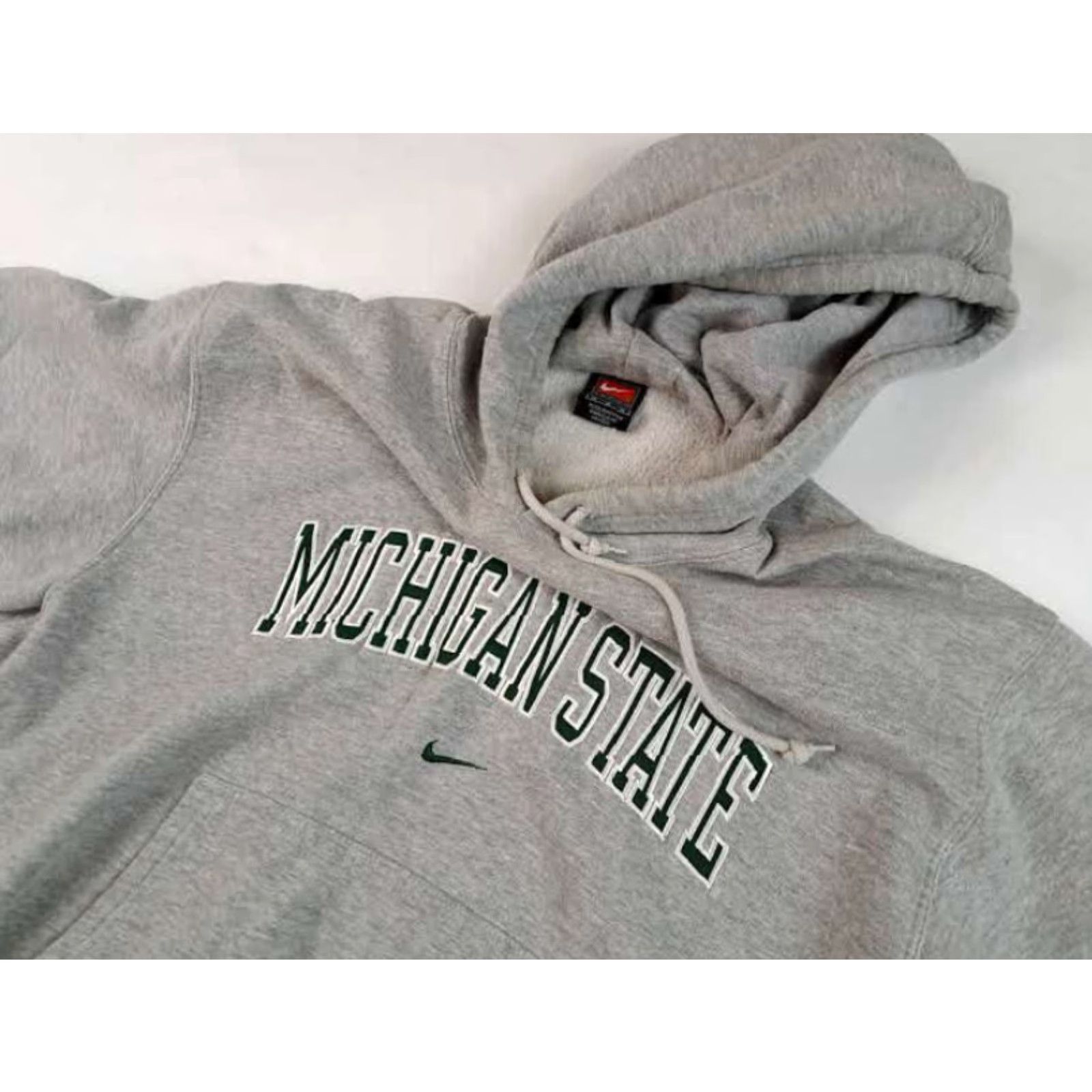 Nike Nike Sweatshirt Pullover Hooded Michigan State Spartans Grey M Pullover Hooded Sweatshirt Mens 1990s Gray Nike Shirt Size US M / EU 48-50 / 2 - 3 Thumbnail