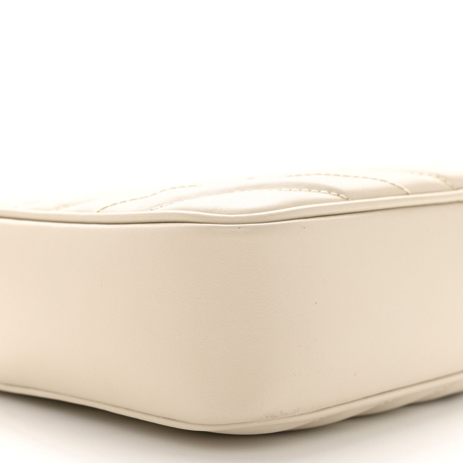 Saint Laurent Paris o1b1hav110924 Size: OS / Lou Leather Camera Bag in Cream Size ONE SIZE - 8 Thumbnail