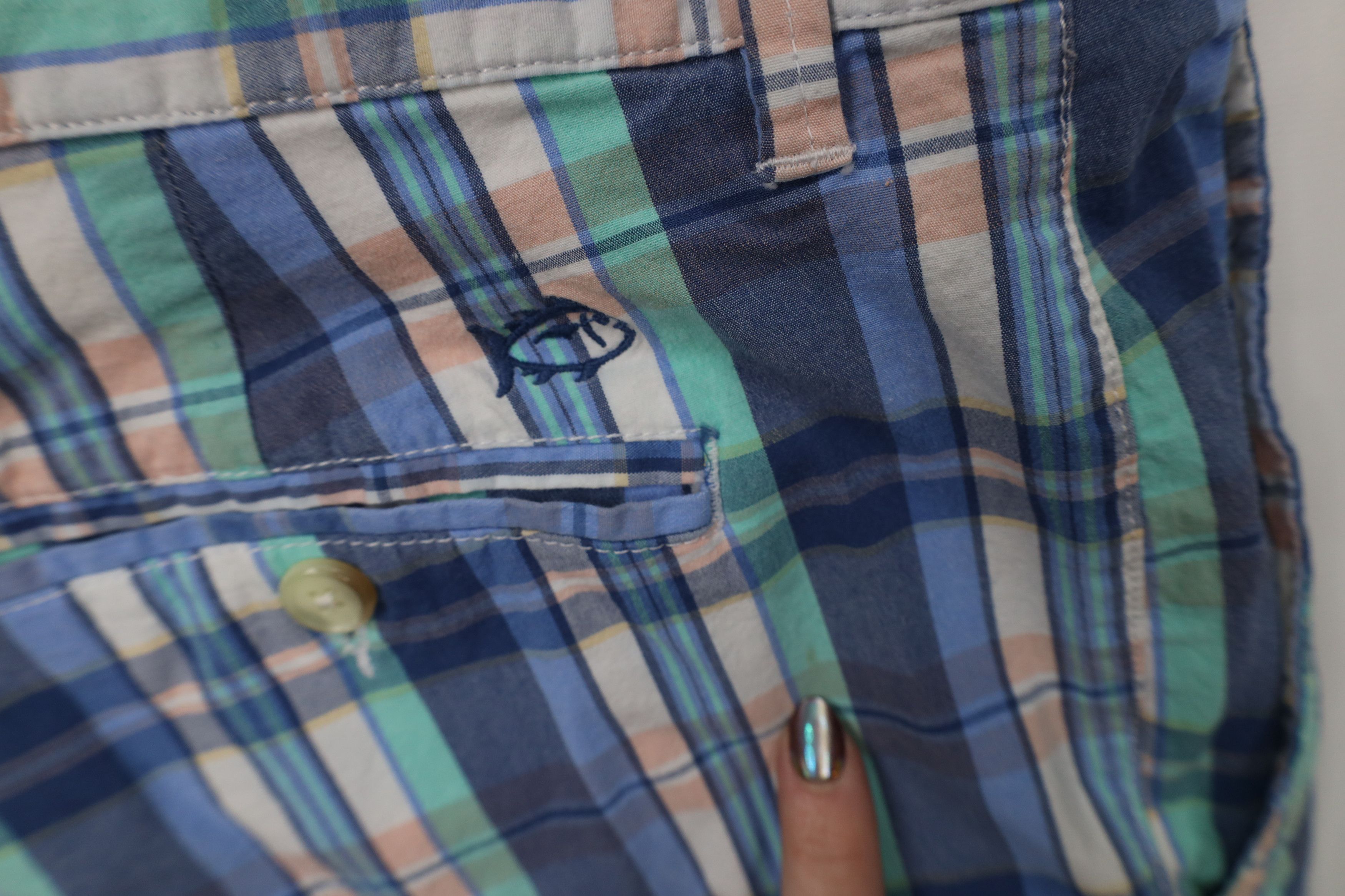 Southern Tide Southern Tide Madras Stretch Above Knee Golf Chino Shorts Size US 40 / EU 56 - 12 Thumbnail