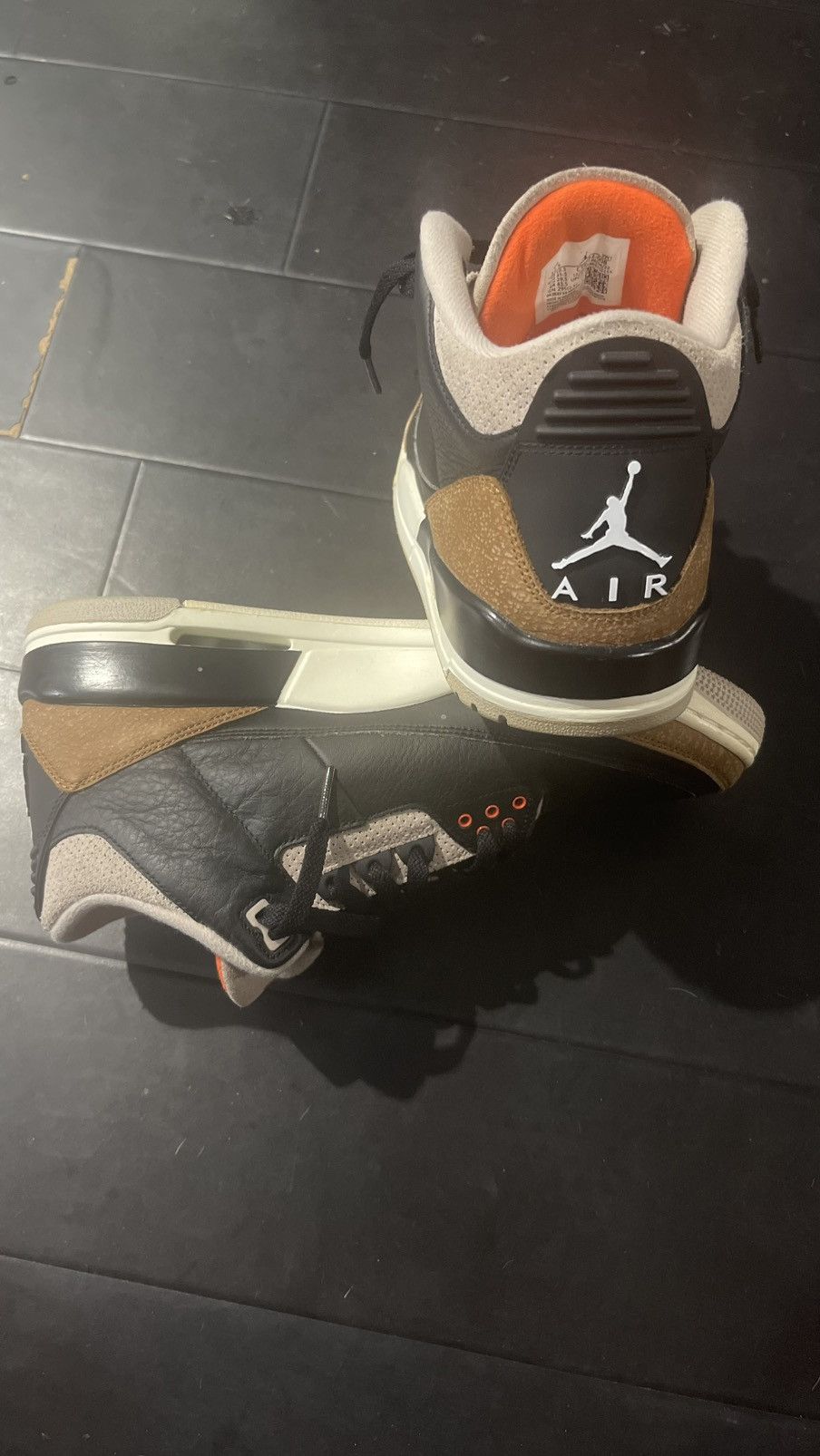 Jordan Brand × Nike Jordan 3 Desert Elephant Size US 11.5 / EU 44-45 - 4 Thumbnail
