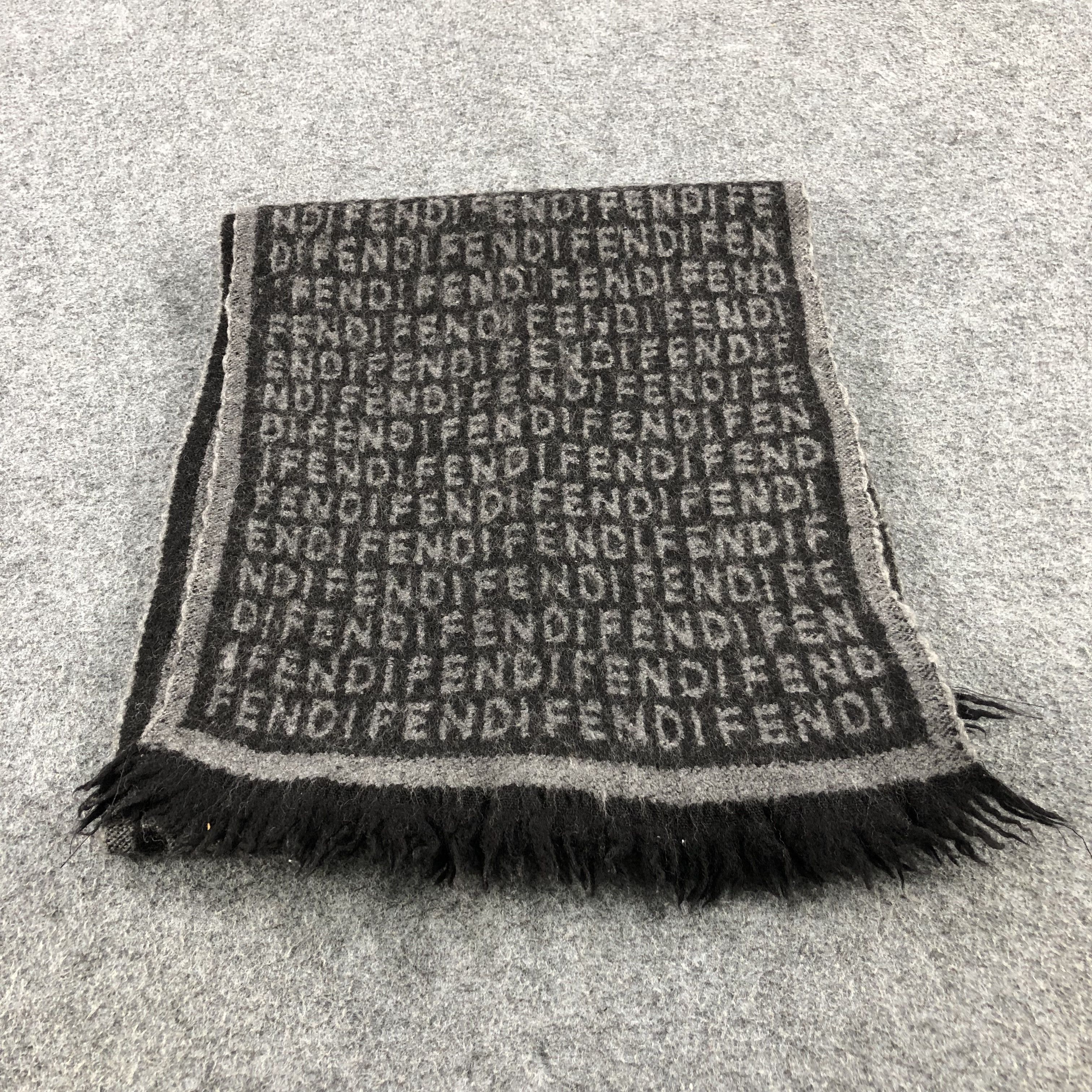 Fendi Fendi Full Print Spells Wool Scarf Muffler V741 Size ONE SIZE - 2 Thumbnail