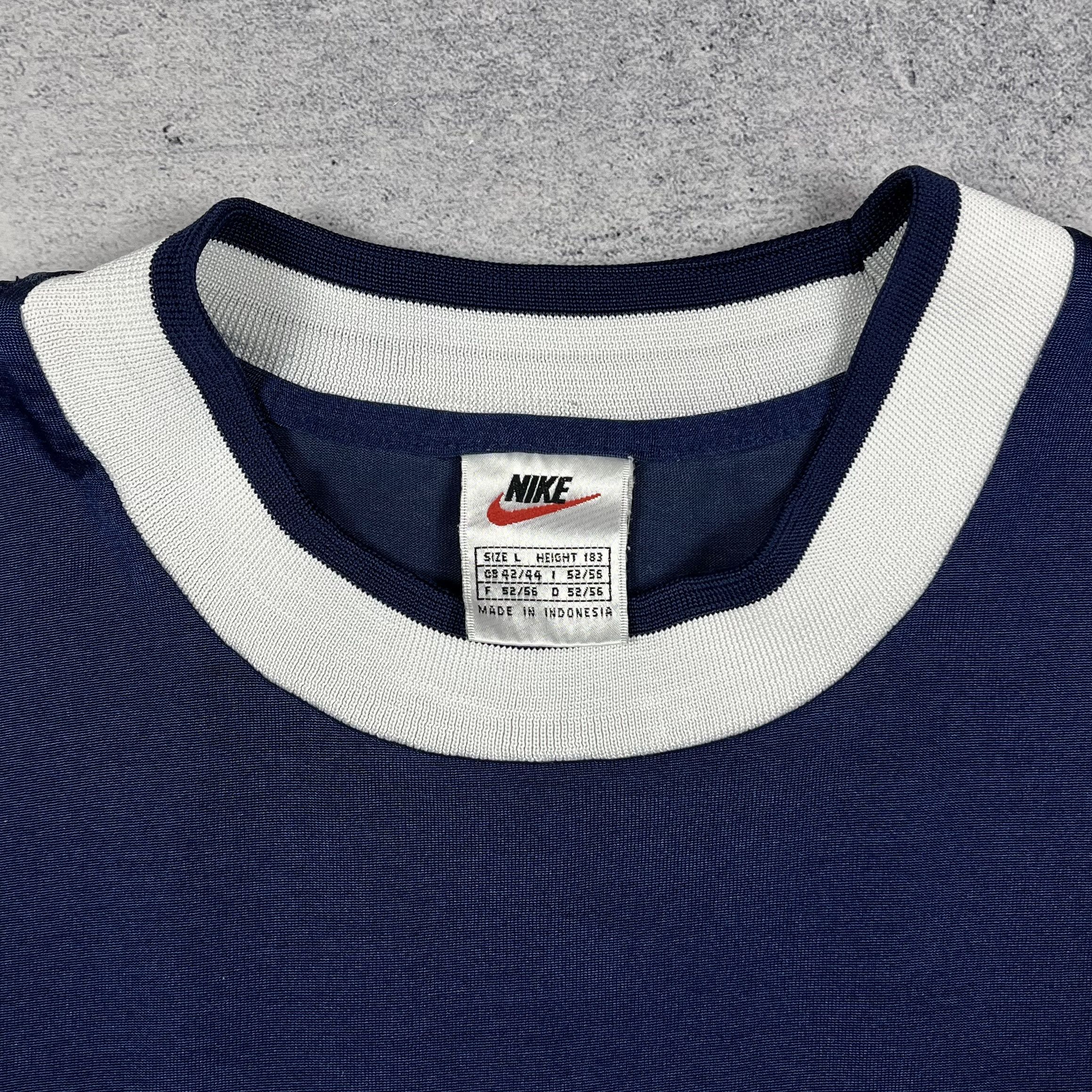 Nike Iconic Vintage Nike Big Logo Rare Jersey Shirt 90’s Size US L / EU 52-54 / 3 - 9 Thumbnail