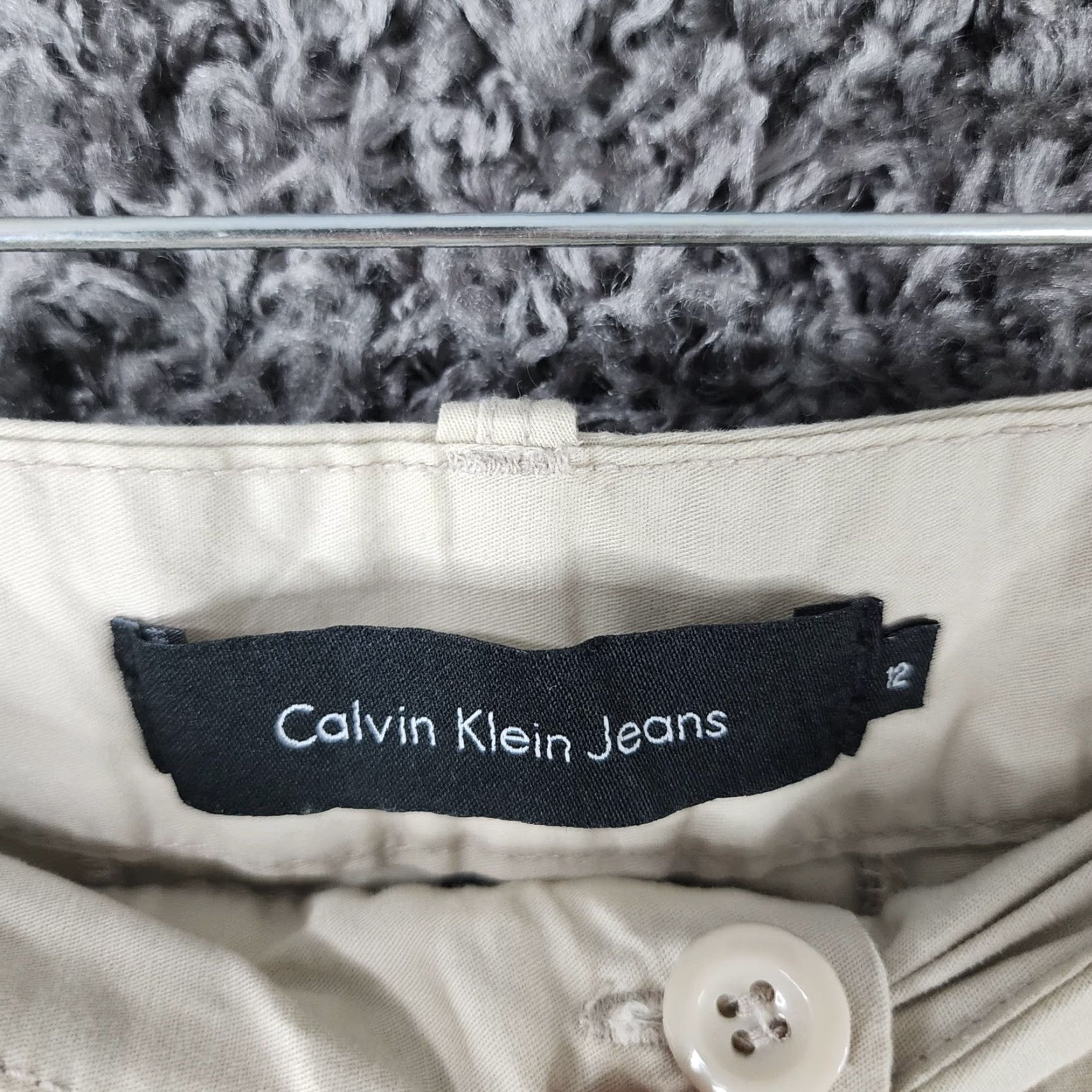 Calvin Klein Calvin Klein Short Shorts Women Beige Size 12 Regular Waist 34 in Chino 90s? Not specified. Size 34" / US 12 / IT 48 - 3 Thumbnail