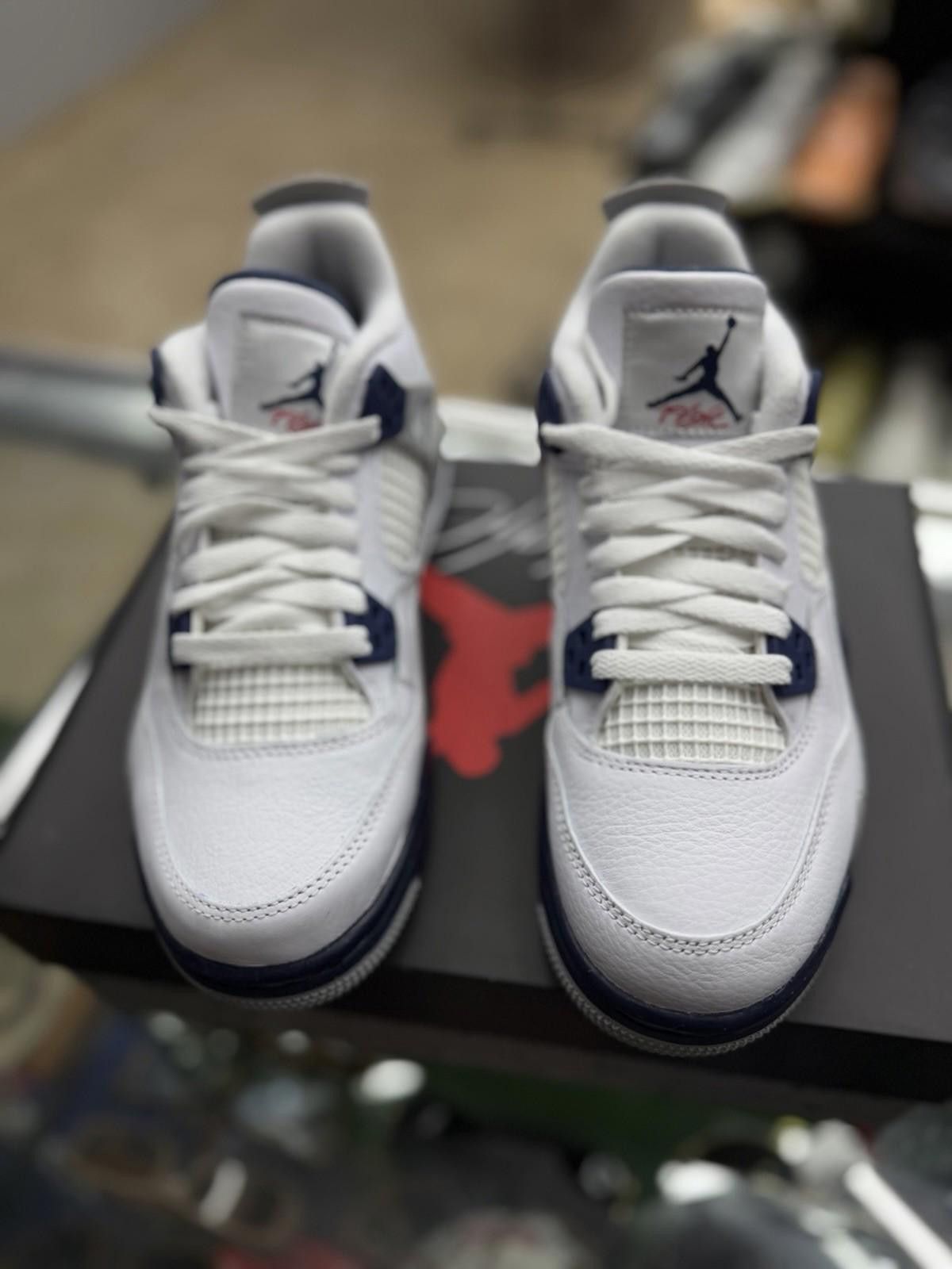 Jordan Brand Jordan 4 Retro Midnight Navy (GS) 408452-140 Size 5.5Y Size US 5.5 / EU 38 - 3 Thumbnail