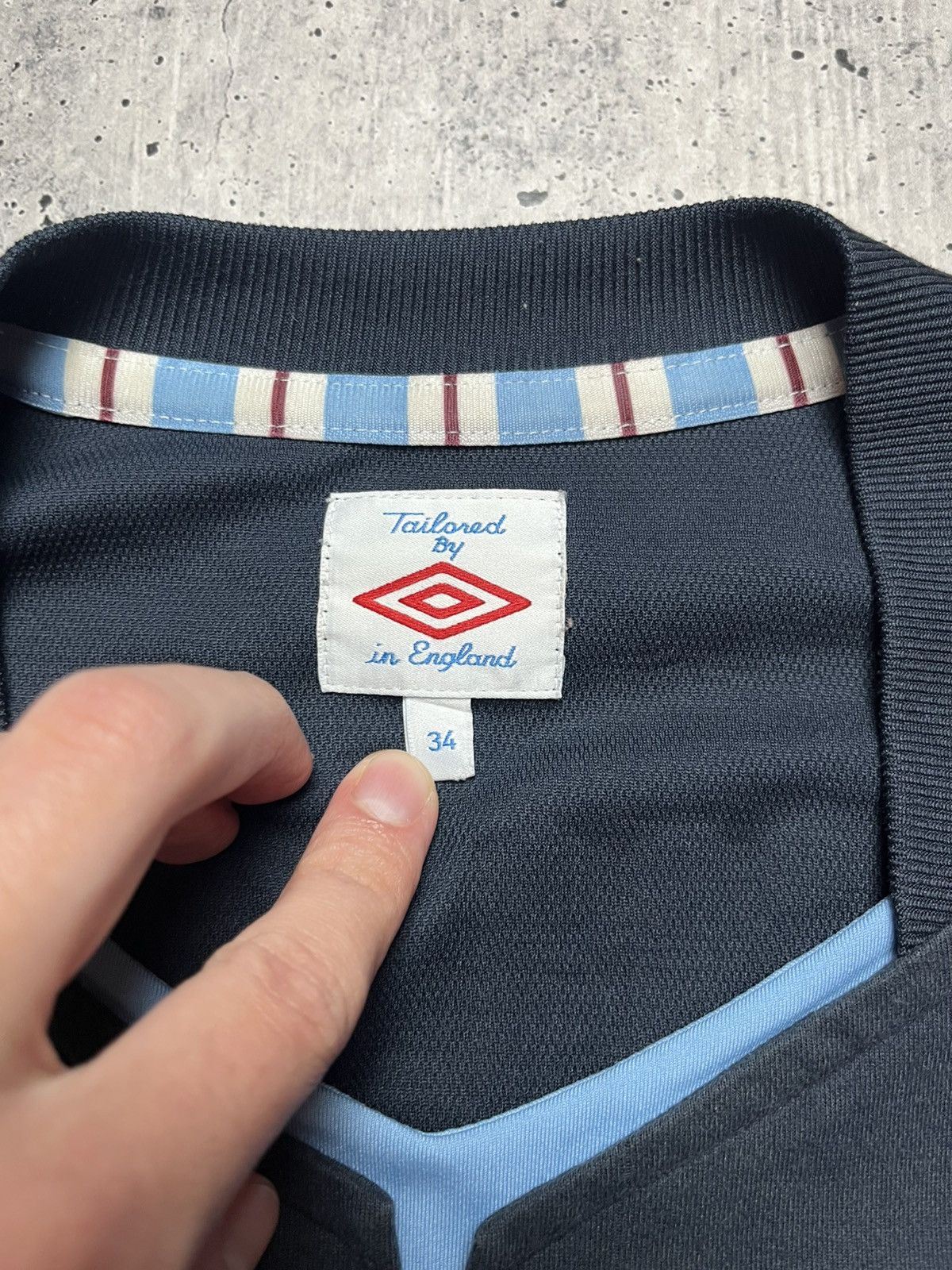 Umbro Manchester City Umbro 2010/2011 Home Soccer Jersey Football Size US XS / EU 42 / 0 - 9 Thumbnail