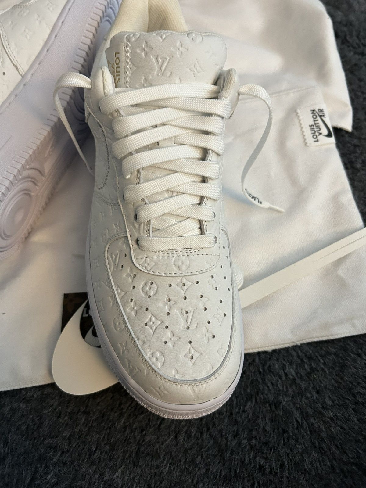Louis Vuitton Louis Vuitton Nike White Monogram Low Top Air Force 1 Size US 9 / EU 42 - 16 Thumbnail