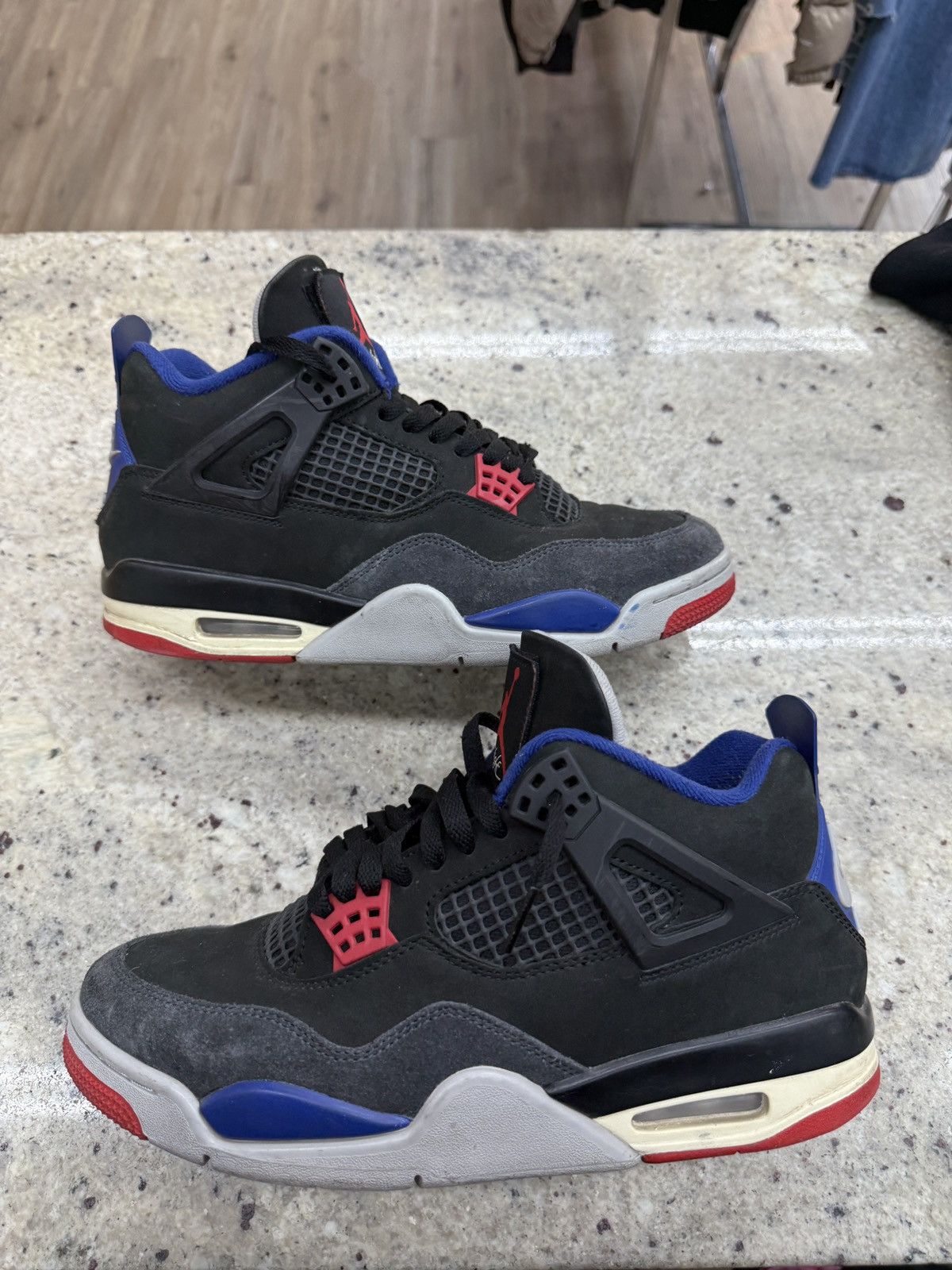 Jordan Brand Jordan 4 Retro Rare Airs Size US 9.5 / EU 42-43 - 1 Thumbnail