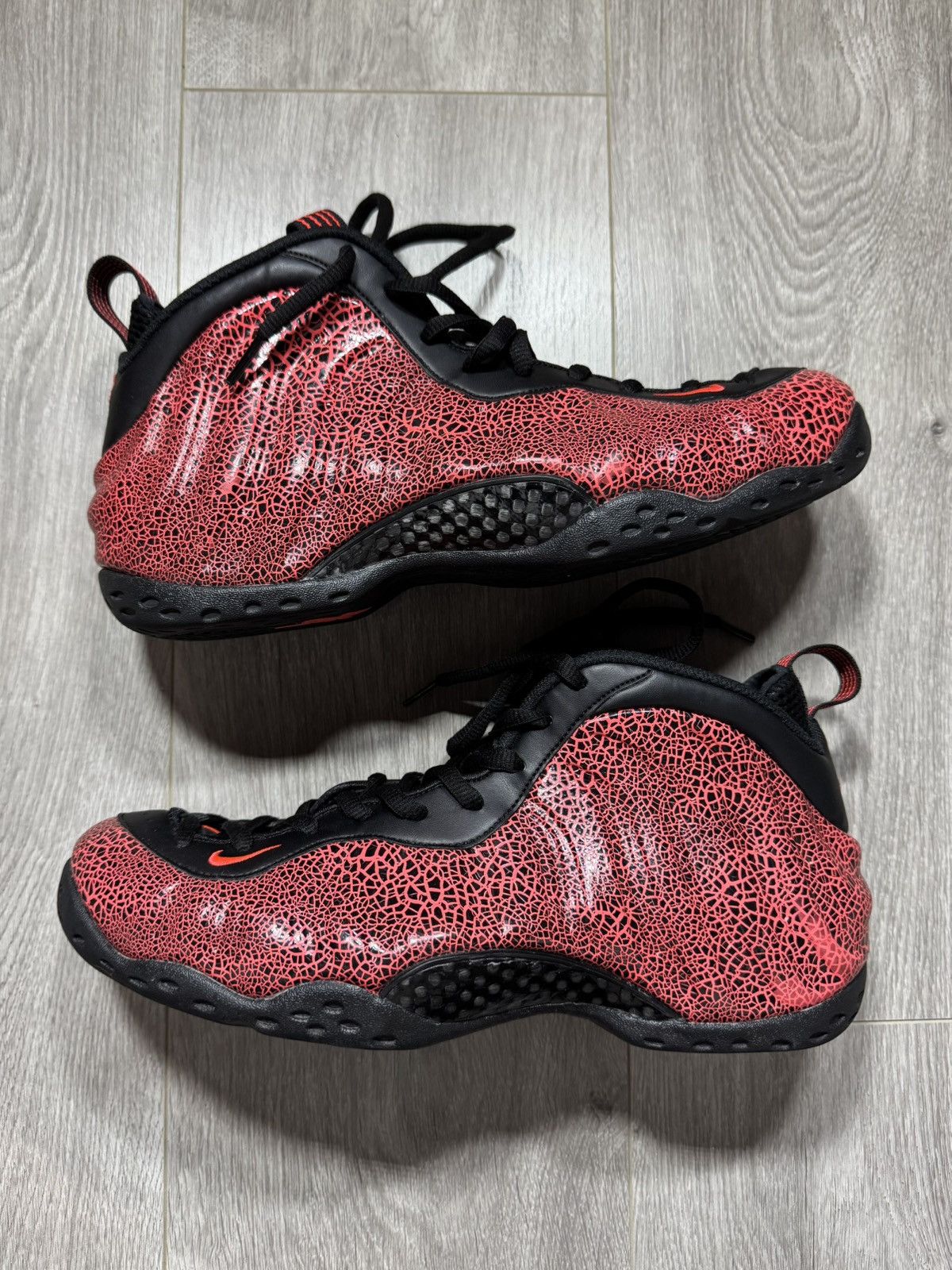 Nike Nike Air Foamposite One Cracked Lava Mens Shoes Sneakers Size US 10.5 / EU 43-44 - 2 Thumbnail