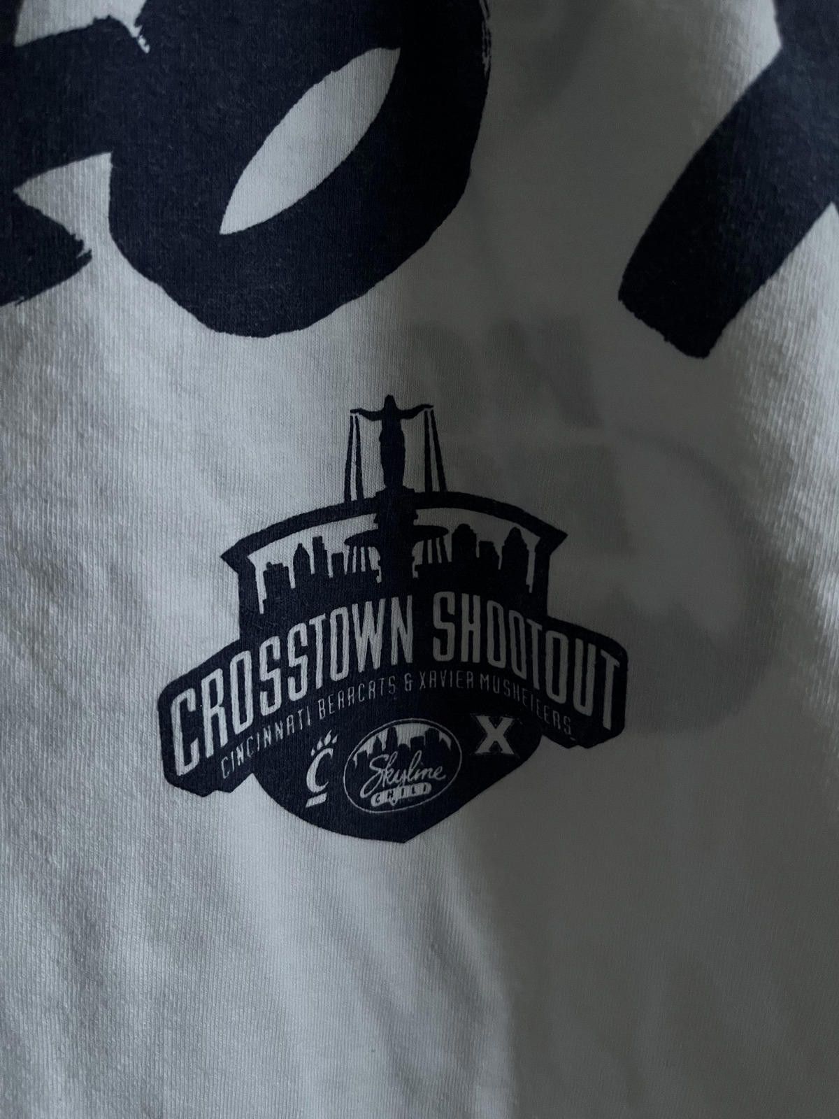 Gildan 2015 Cross Town Shootout Xavier Cincinnati Size US XL / EU 56 / 4 - 2 Thumbnail