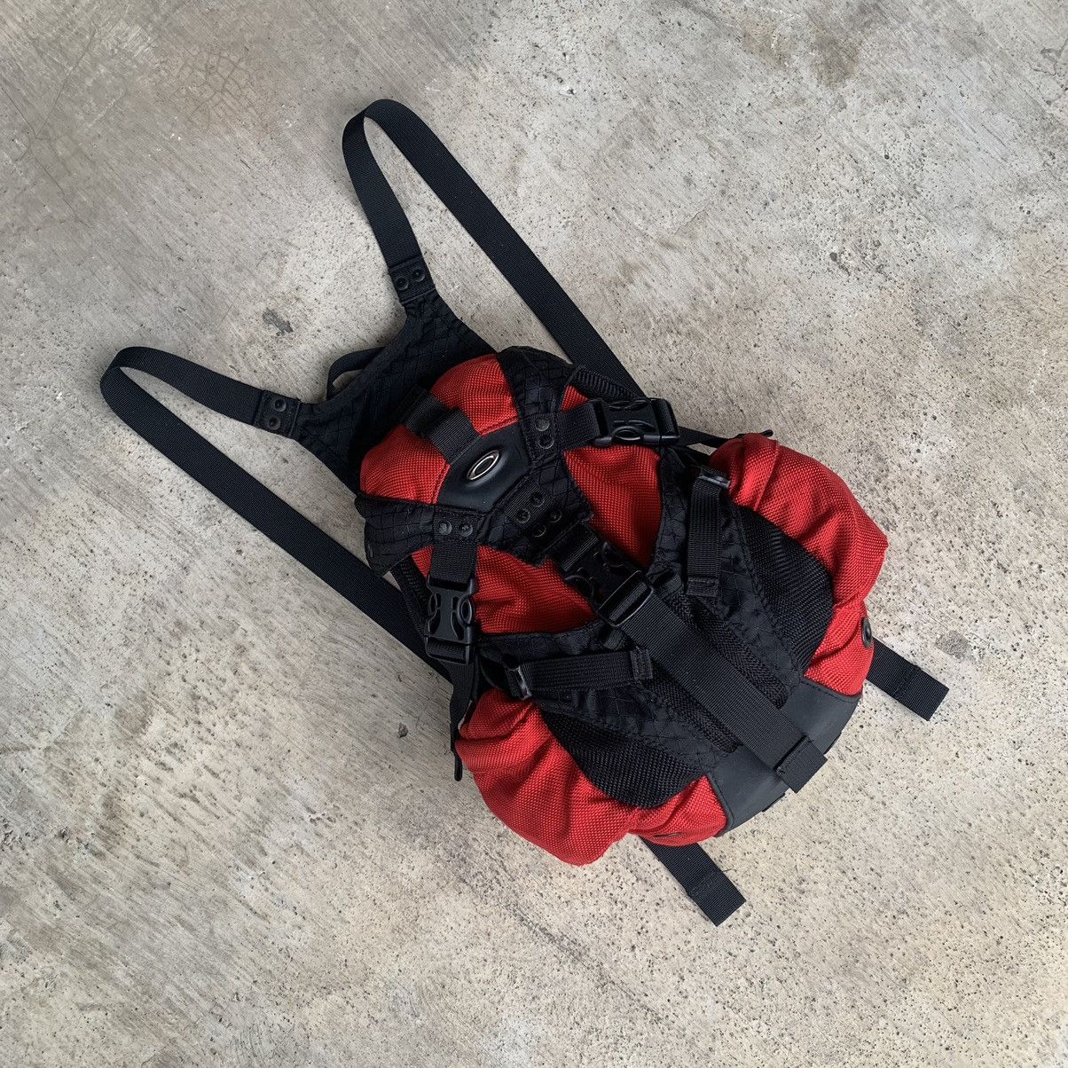 Vintage Oakley icon mini Backpack vintage Size ONE SIZE - 3 Thumbnail