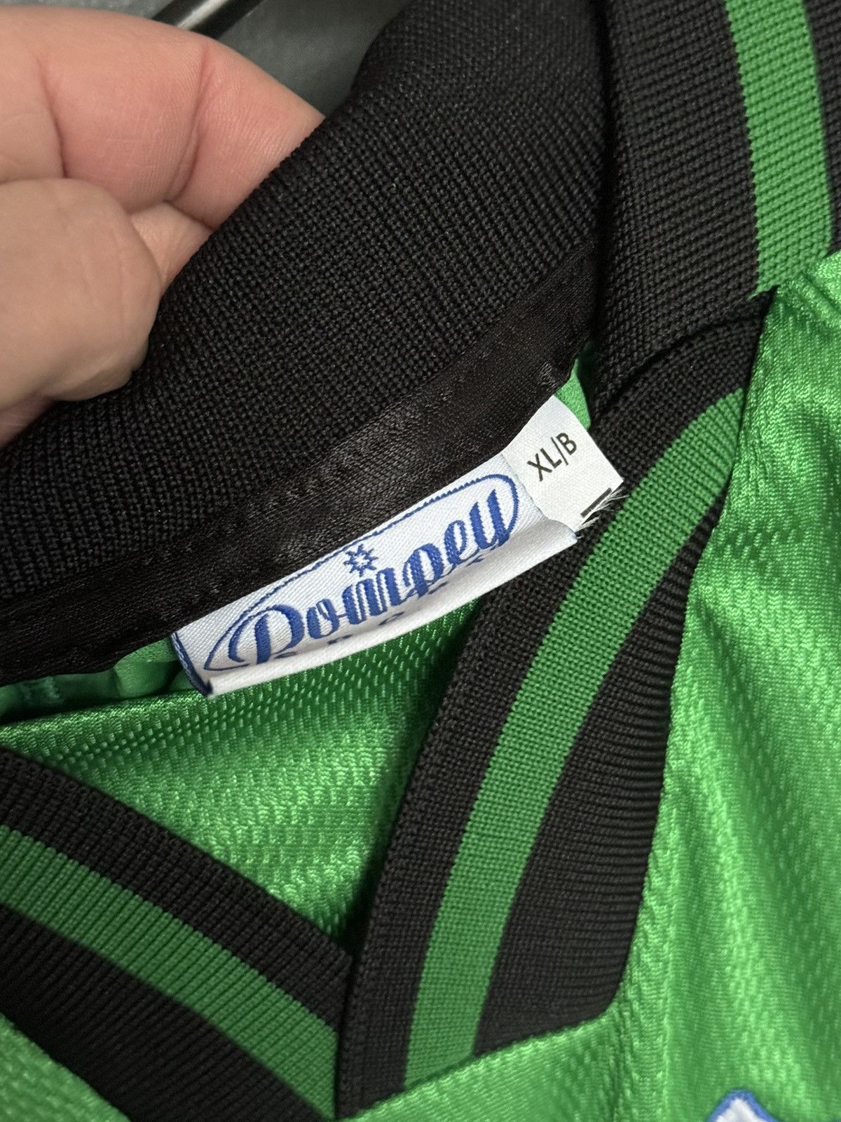 Other Portsmouth 00/02 Goalkeeper Football Jersey Size US XL / EU 56 / 4 - 8 Thumbnail