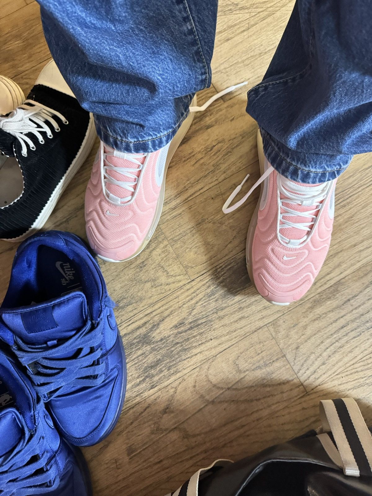 image of Nike Air Max 720 Shoes in Pink, Men's (Size 9)