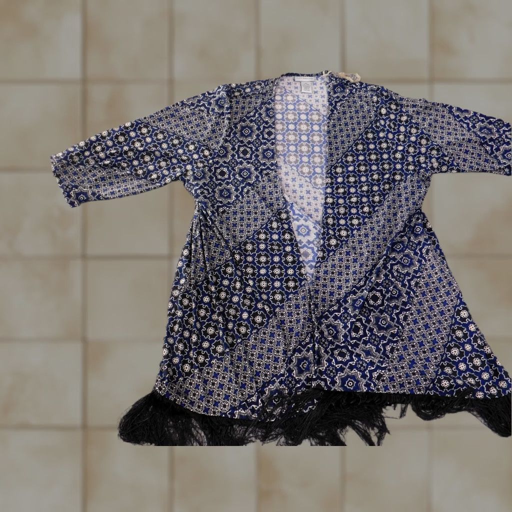 Vintage Catherines Top Blouse Blue 0X Women Polyester Spandex Round Neck Long Sleeve Pullover Casual Size XL / US 12-14 / IT 48-50 - 1 Thumbnail
