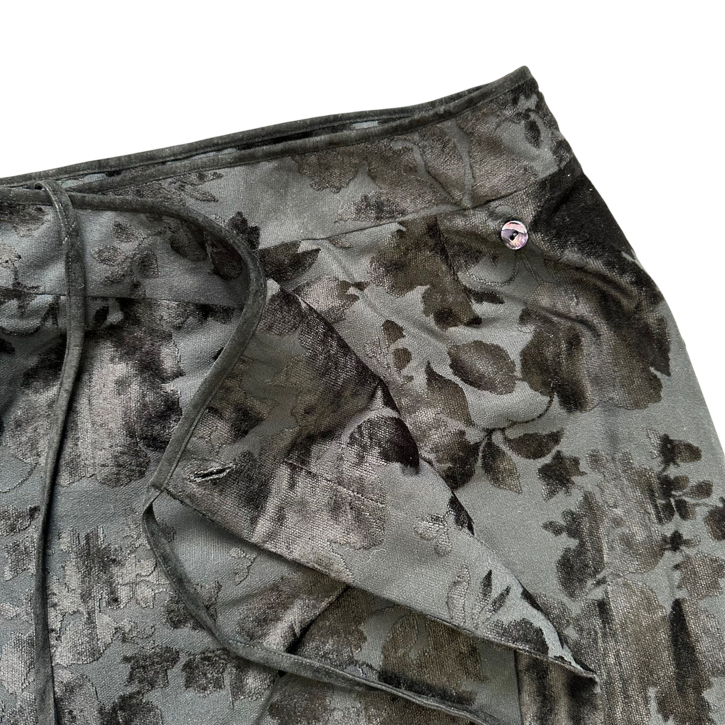 Kenzo Kenzo Paris Flower Graphic All Over Skirt #A5-0124 Size 26" / US 2 / IT 38 - 3 Thumbnail