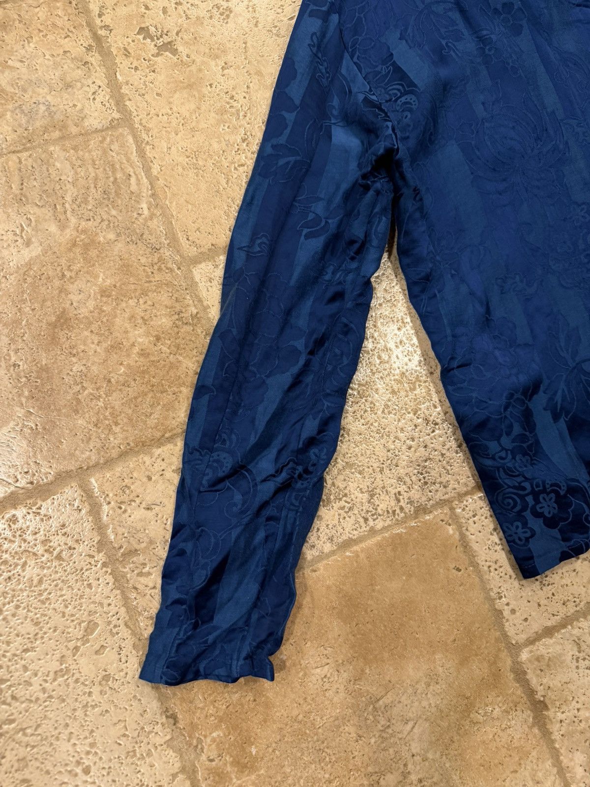 Haider Ackermann Haider Ackermann Floral Brocade Viscoe Blend Blue Shirt Size US S / EU 44-46 / 1 - 12 Thumbnail