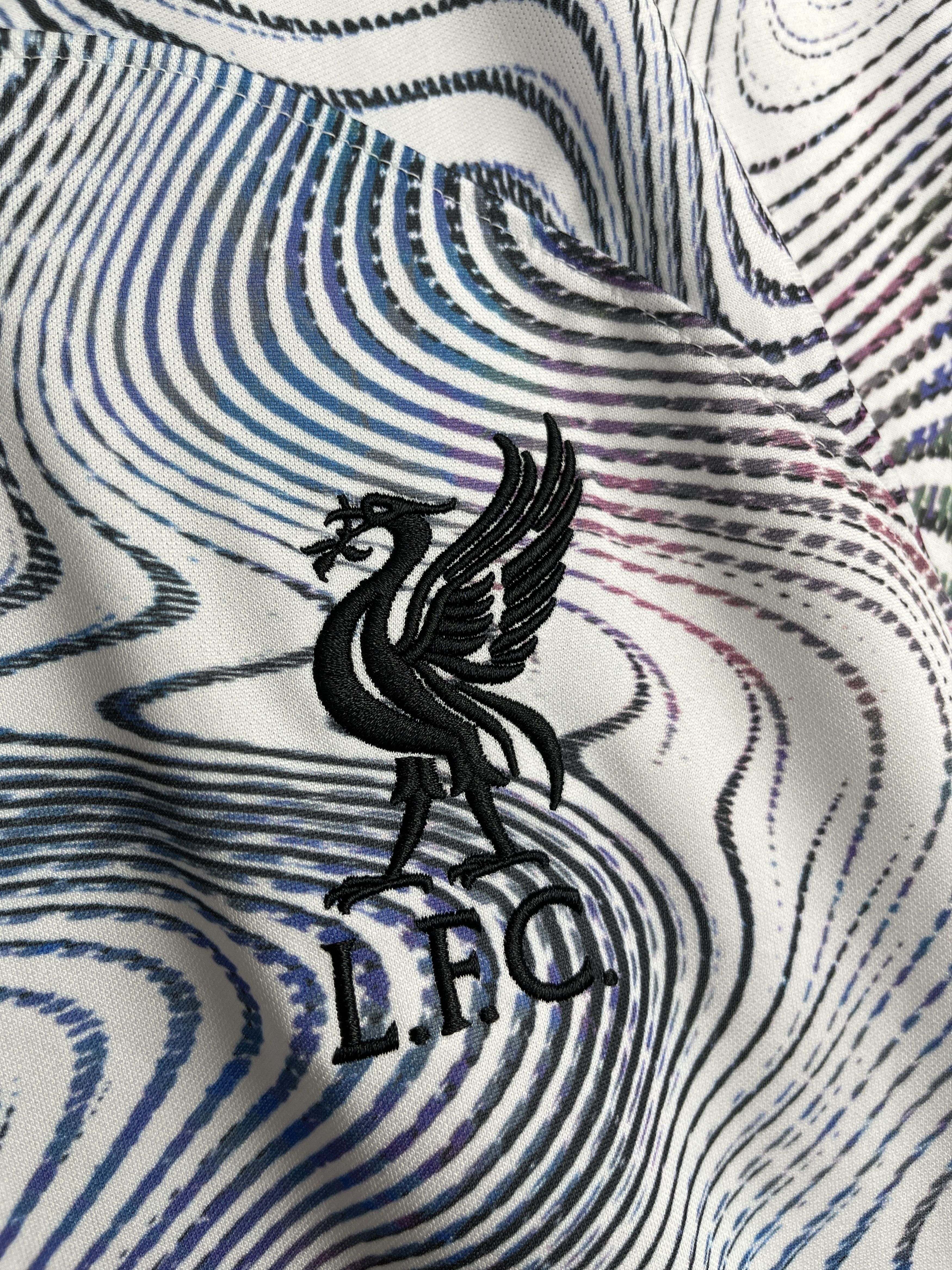Nike Nike Liverpool 2022/2023 Away Football Shirt Soccer Jersey Size US L / EU 52-54 / 3 - 7 Thumbnail