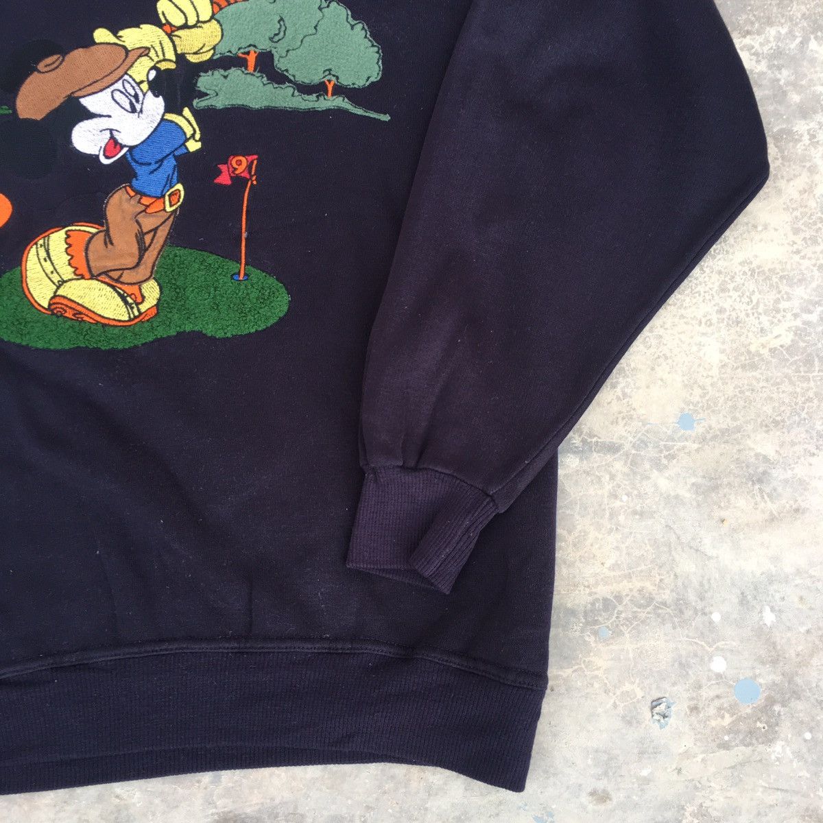 Disney × Mickey Mouse × Vintage Vintage Disney Golf Made in Italy Size US L / EU 52-54 / 3 - 3 Thumbnail