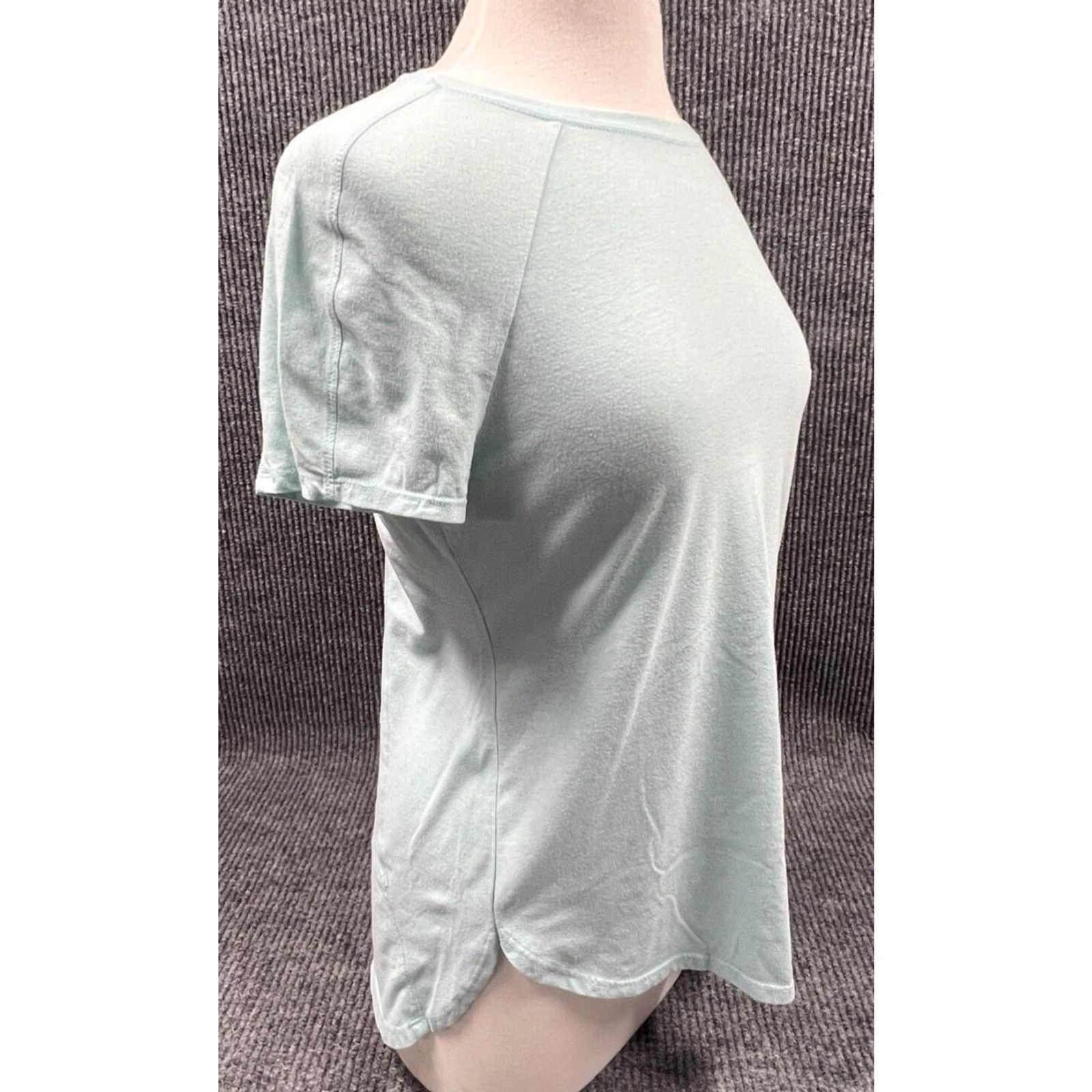 Avia VINTAGE Avia Women's T-Shirt Short Sleeve Pullover Casual Solid Spearmint Medium Size M / US 6-8 / IT 42-44 - 7 Thumbnail