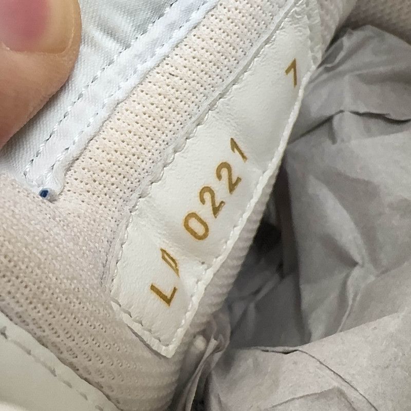 Louis Vuitton Louis Vuitton Colorful Casual Fashion Sneakers - Size US 8 / EU 41 - 3 Thumbnail