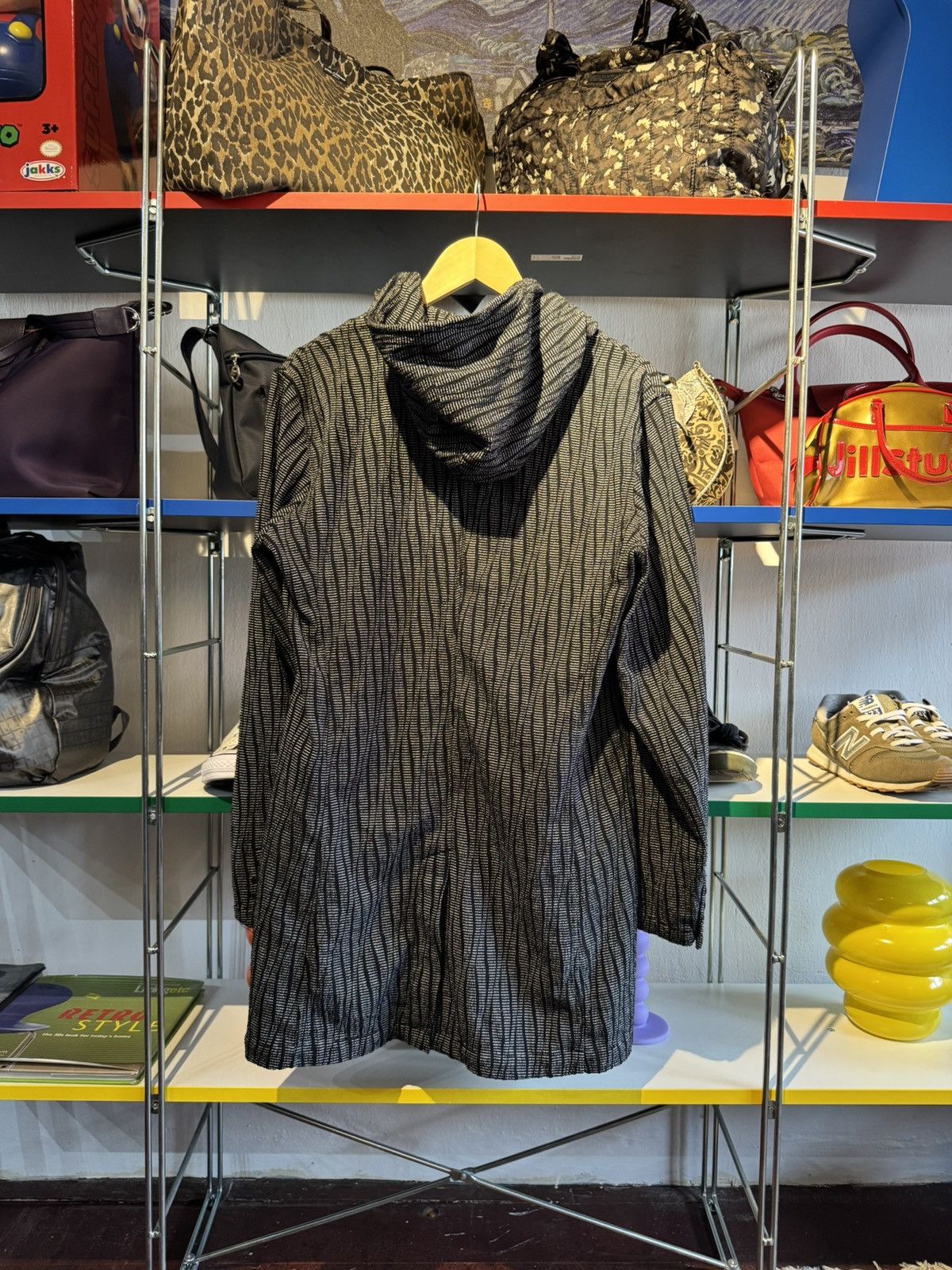 Tornado Mart Vintage TornadoMart Tribal-Stripe Wrinkled Pleated Coat Size US L / EU 52-54 / 3 - 6 Thumbnail