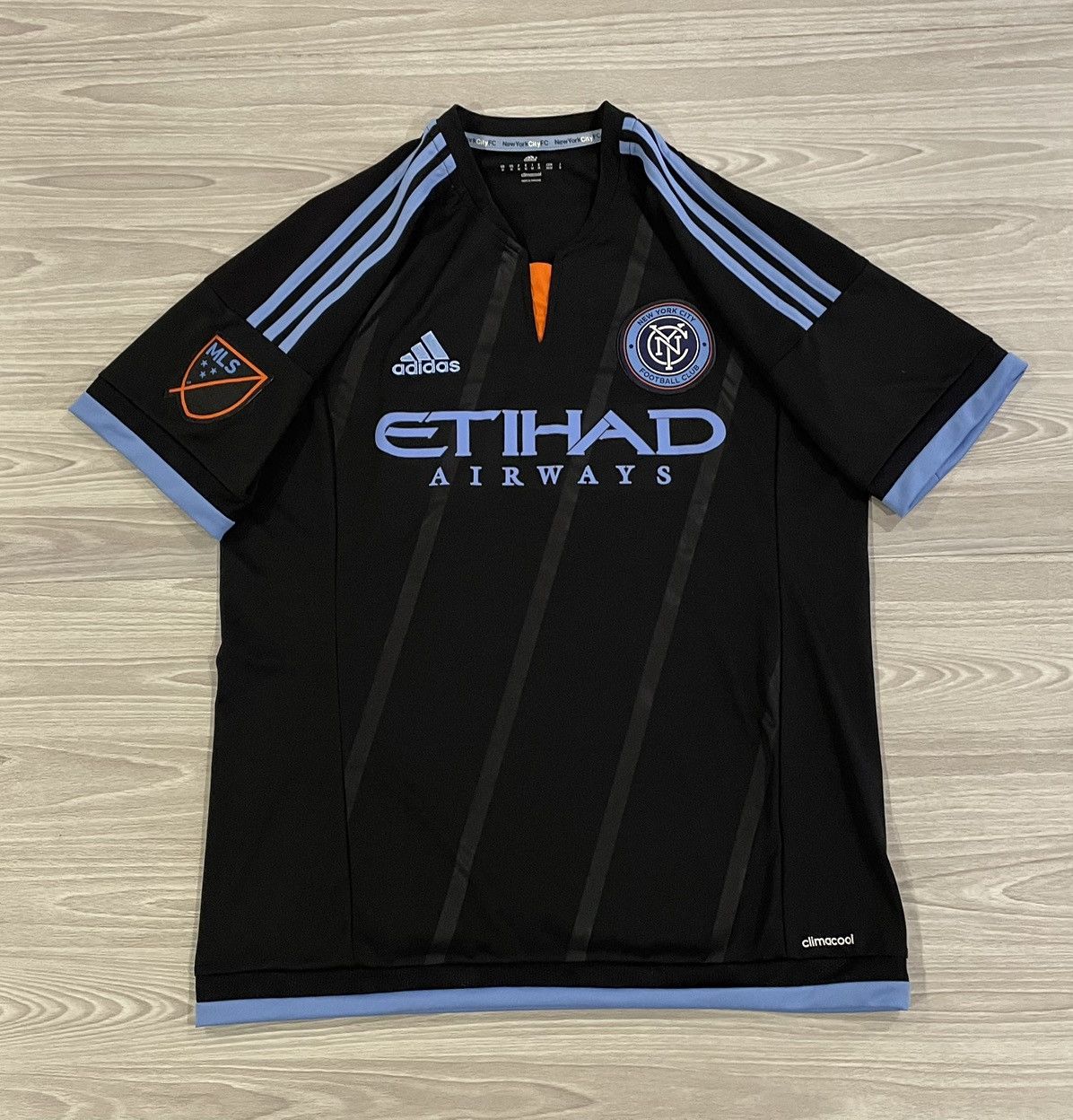 Adidas Adidas New York City Mix Diskerud #10 Jersey Men’s Medium Size US M / EU 48-50 / 2 - 5 Thumbnail