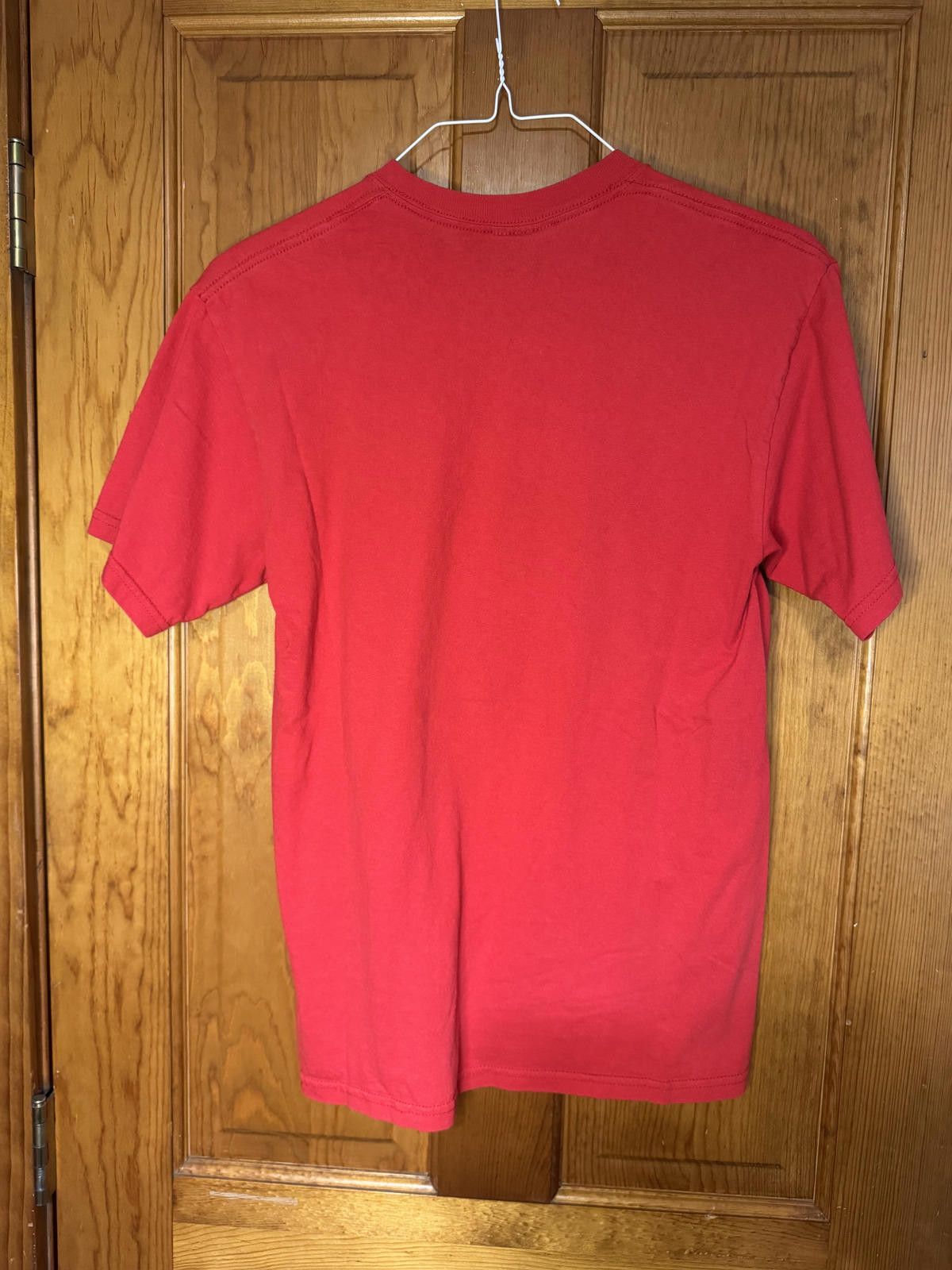Steve And Barrys Steve & Barry's Impala Red Graphic T-Shirt, Medium Size ONE SIZE - 2 Thumbnail
