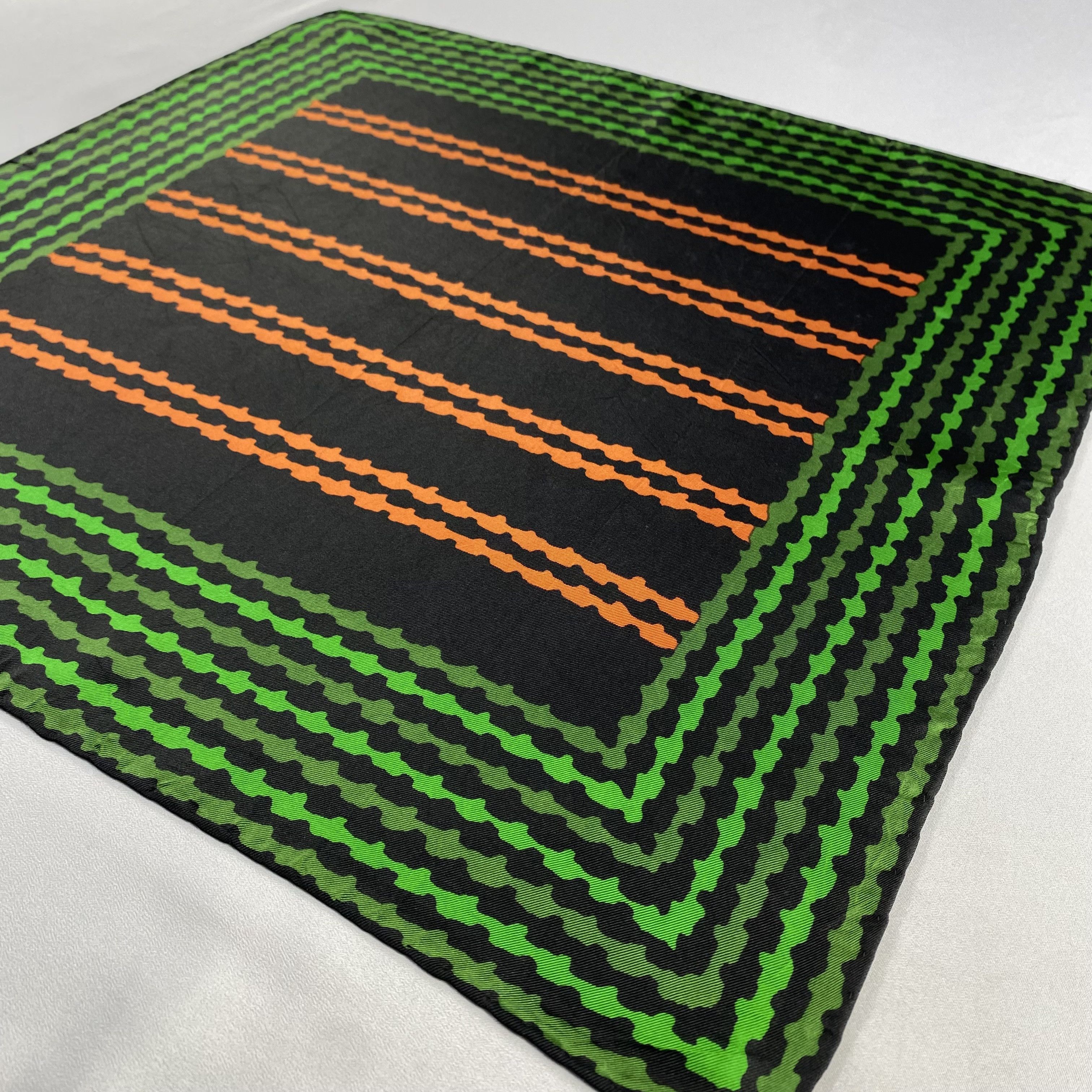 Vintage Yves Saint Laurent Handkerchief / Neckerchief-P1063 Size ONE SIZE - 2 Thumbnail