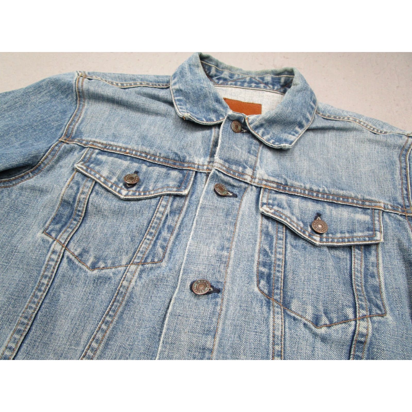 Gap GAP Denim Jacket Mens Large Blue Button Up Trucker Workwear Size US L / EU 52-54 / 3 - 2 Thumbnail