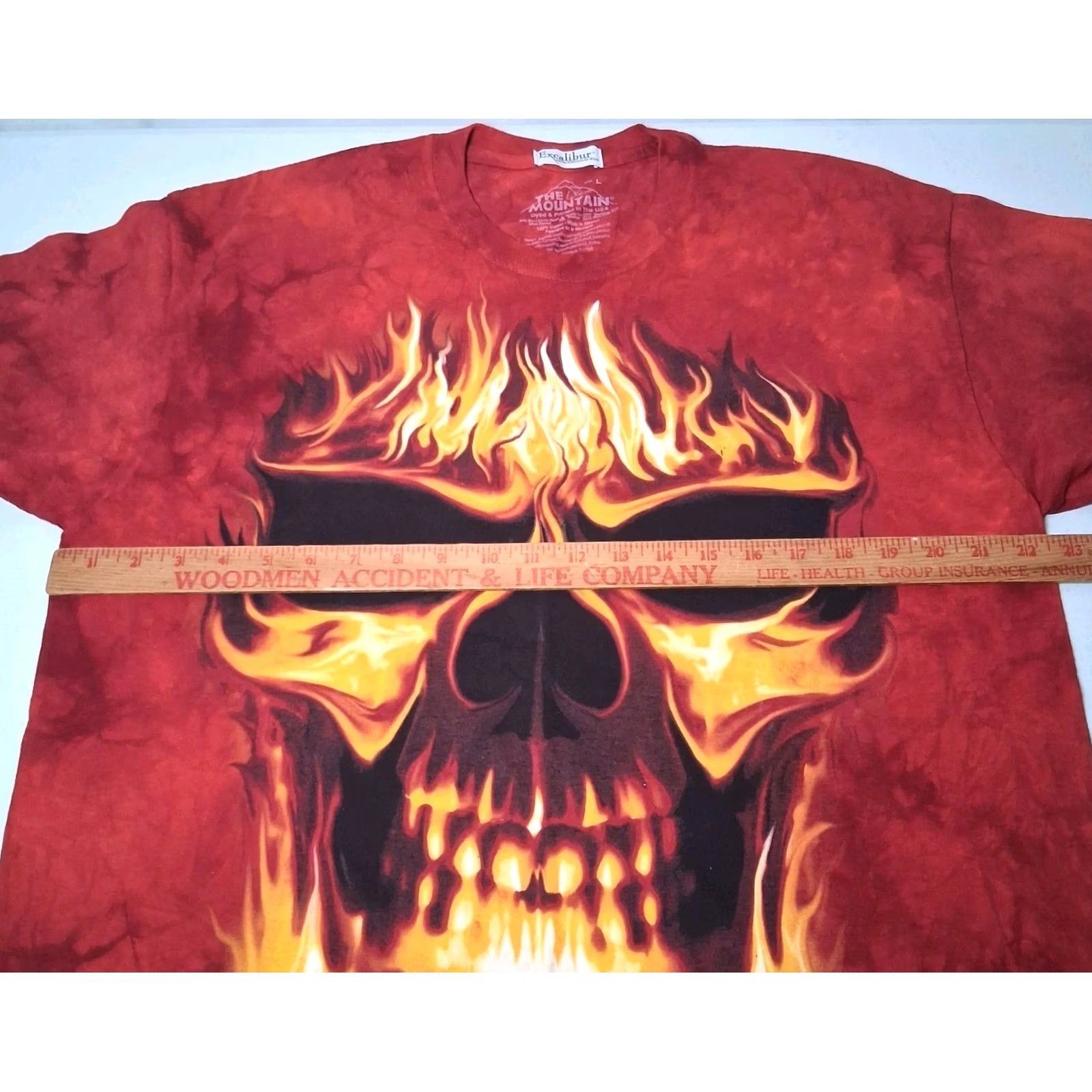 The Mountain VINTAGE The Mountain Flaming Skull Shirt L Red Excalibur Casino Las Vegas 2005 Penfound Mens Size US L / EU 52-54 / 3 - 4 Thumbnail