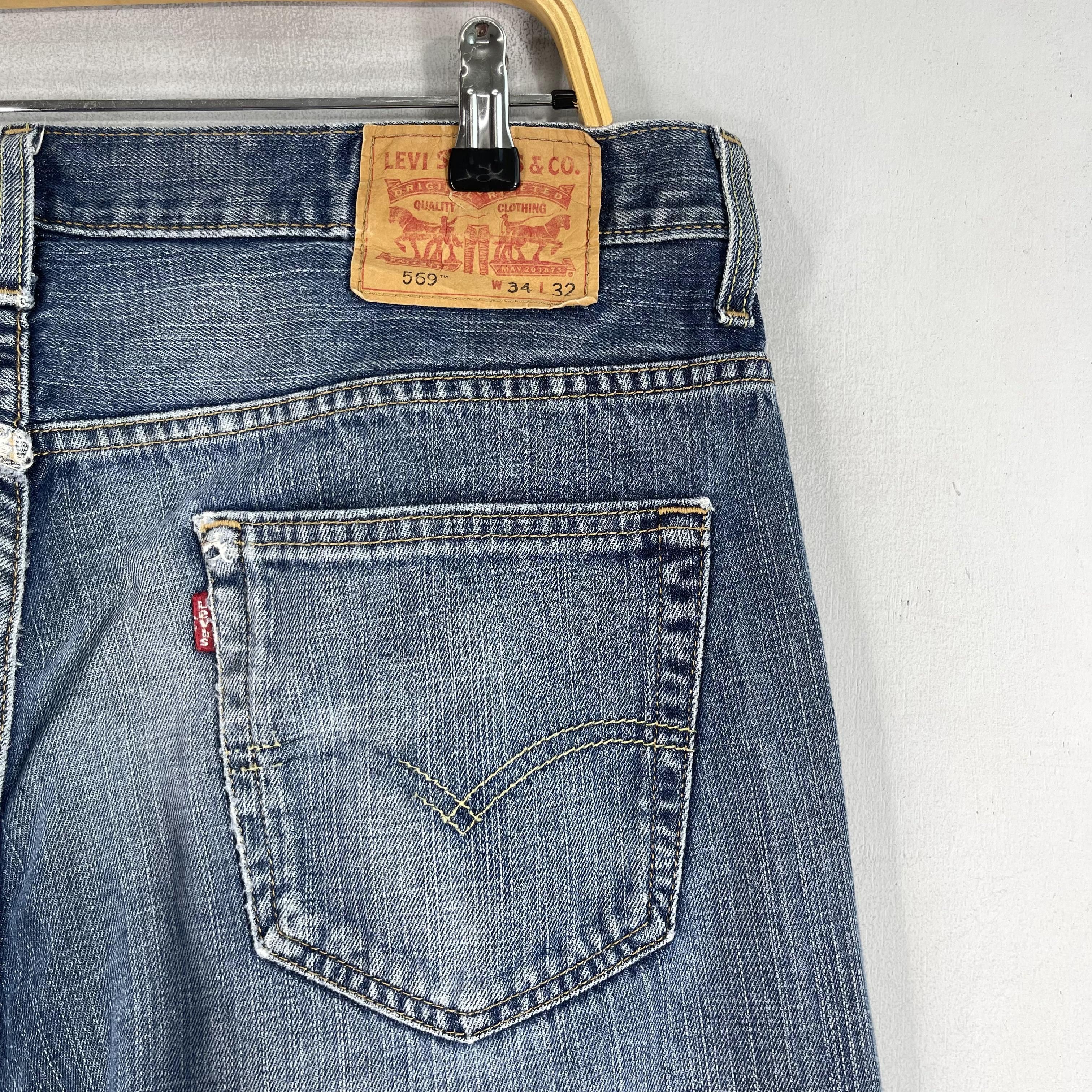 Levi's × Vintage W35 L31 Vintage Levis 569 Distressed Medium Washed Jeans Size US 35 - 10 Thumbnail