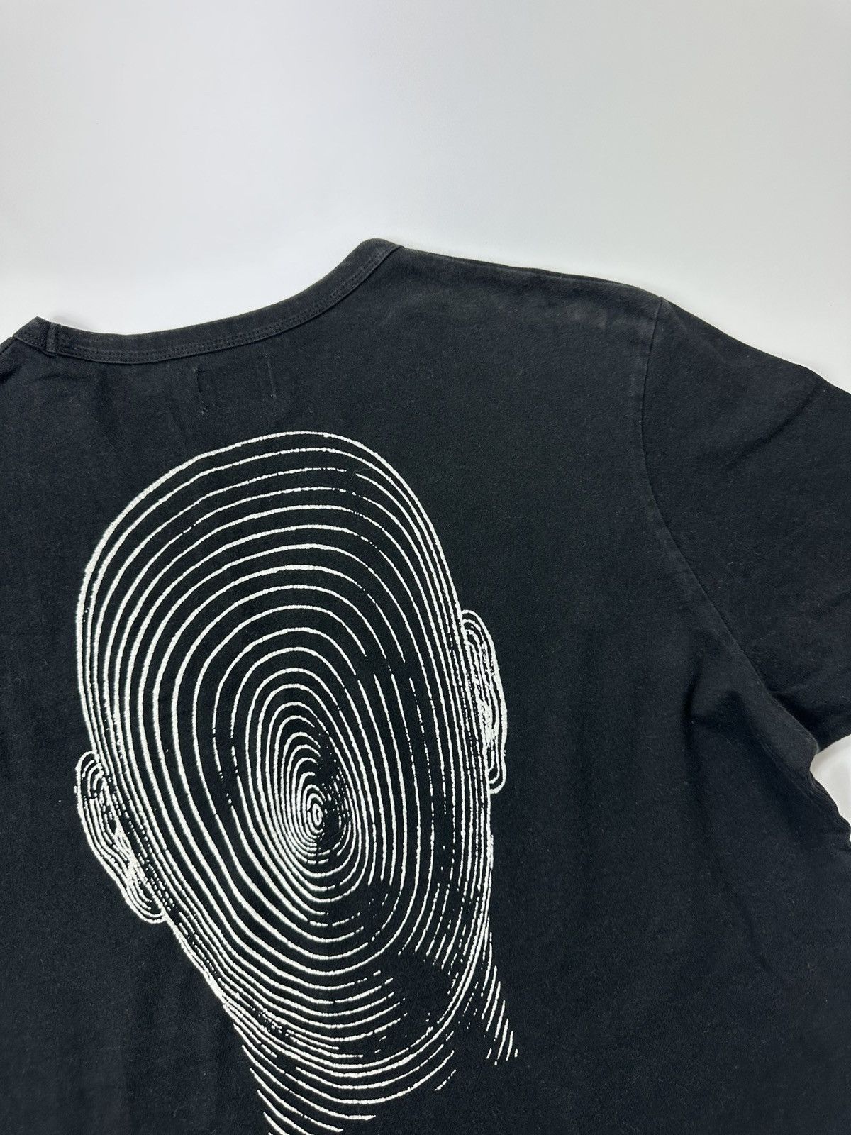 Edwin Edwin T-shirt Face Graphic Print Logo Size US L / EU 52-54 / 3 - 10 Thumbnail