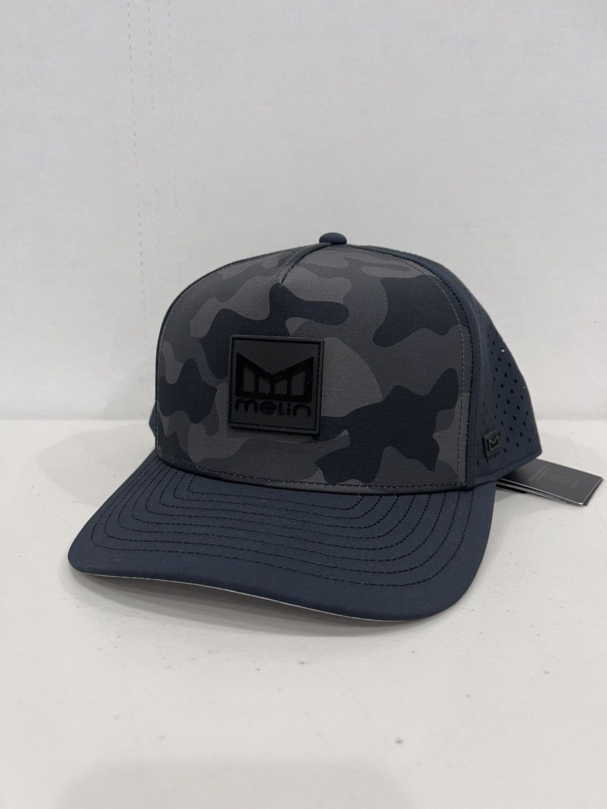 melin Melin Odyssey Hydro Camo Navy Adjustable Hat Size ONE SIZE - 1 Thumbnail