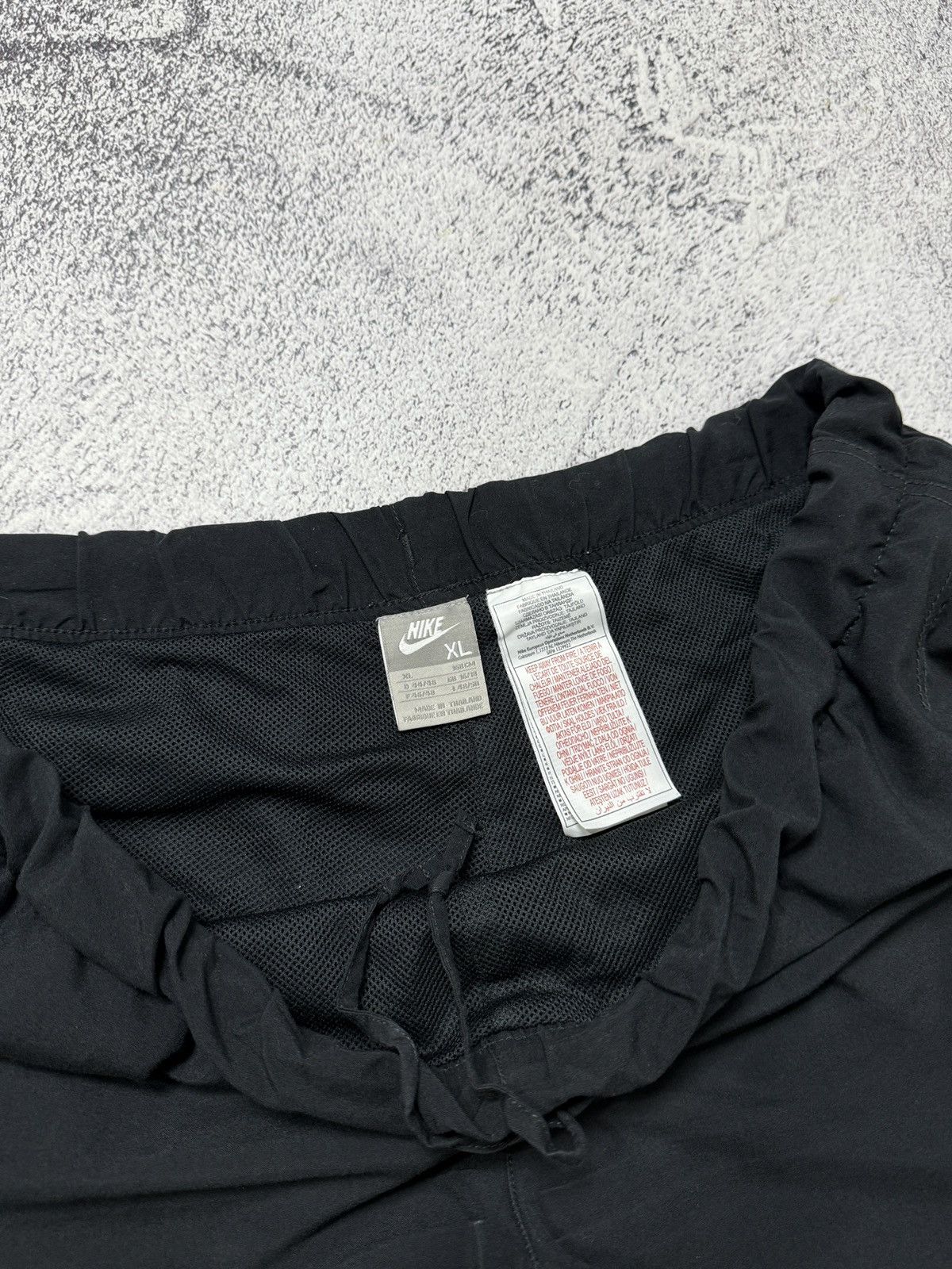 Nike Vintage Nike Swoosh Baggy Parachute Track Pants Size XL Size US 36 / EU 52 - 8 Thumbnail