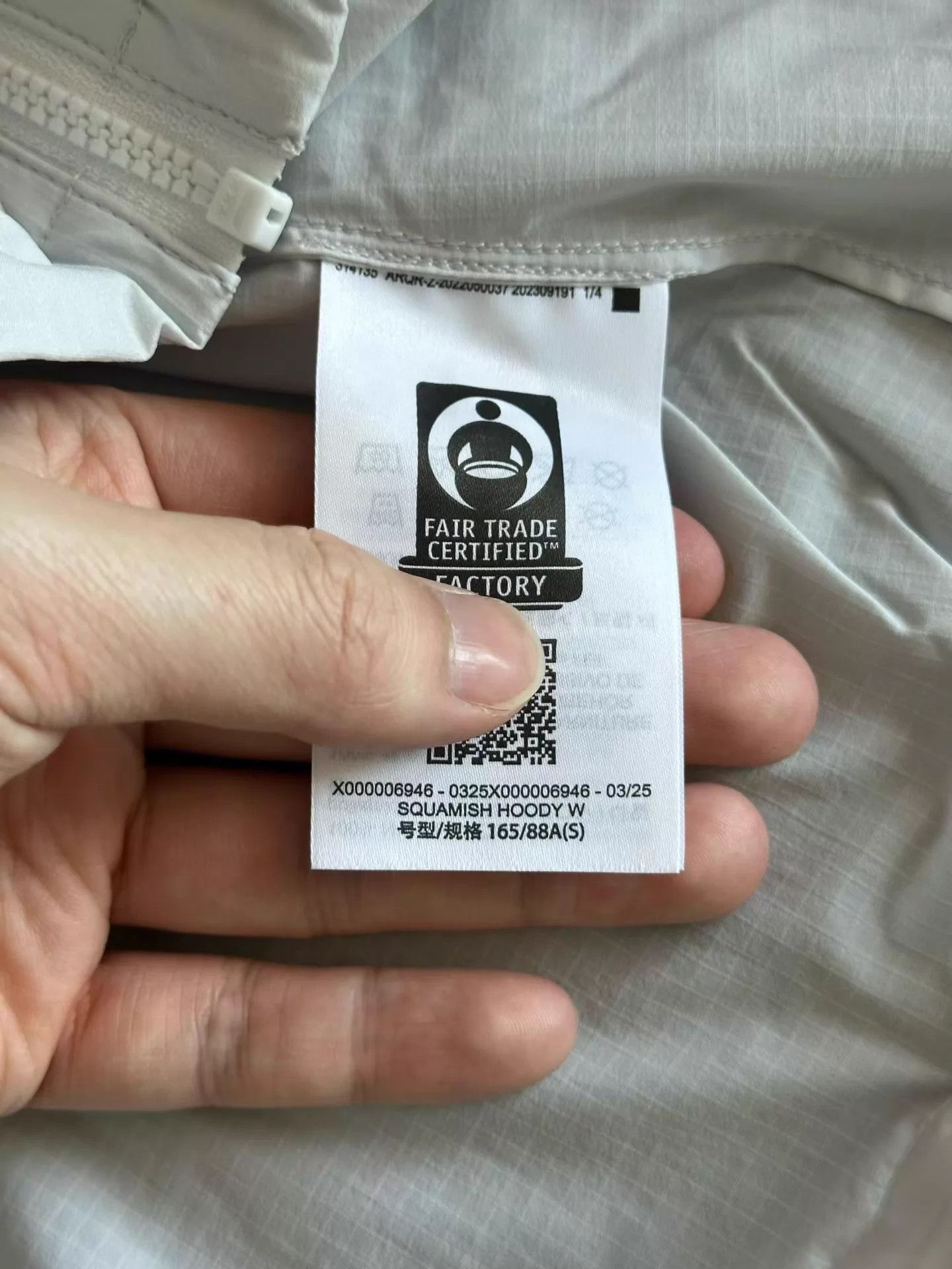 Arc'teryx Arc'teryx Women's S 99New Jacket Size S / US 4 / IT 40 - 5 Thumbnail