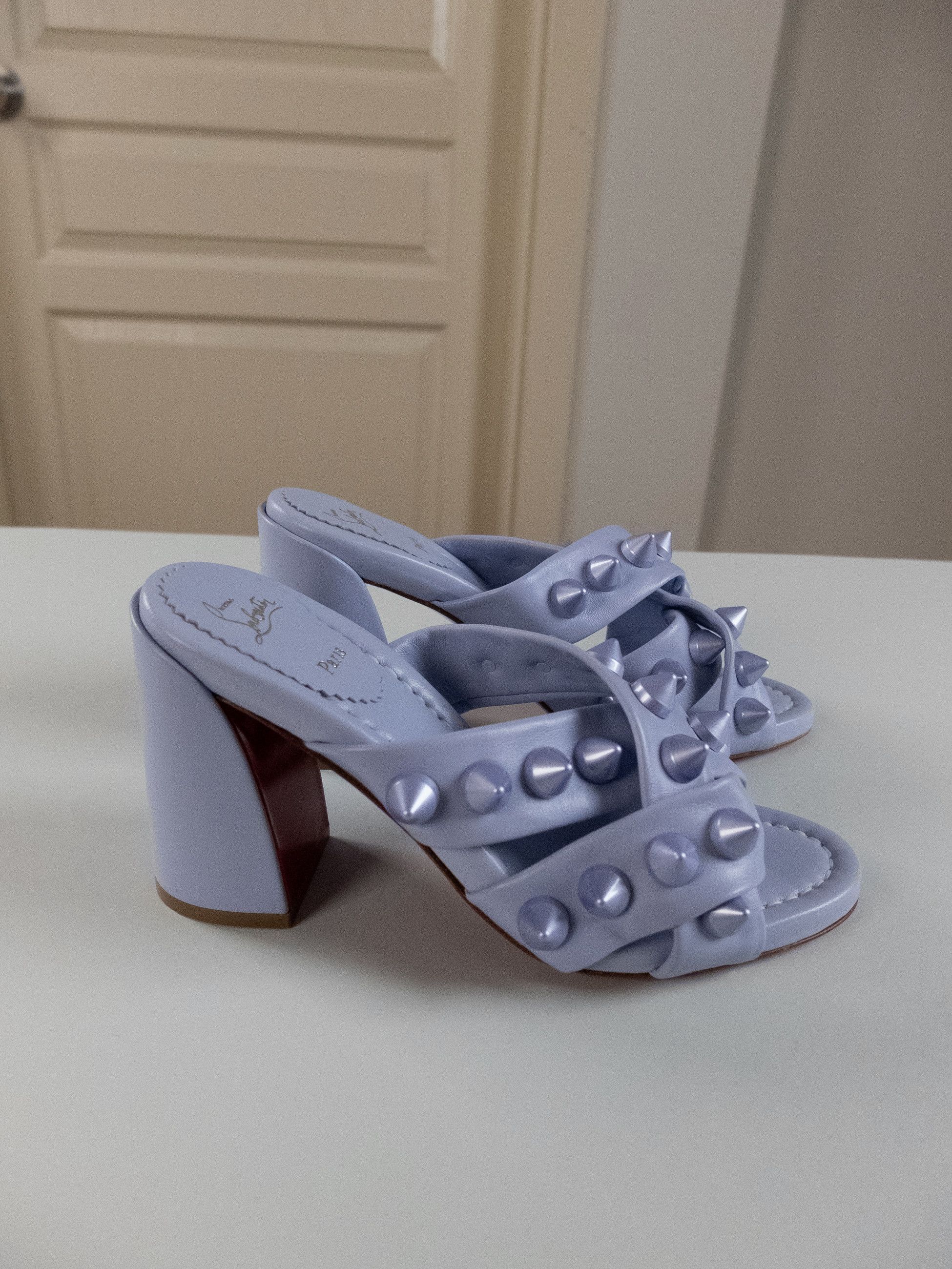 Christian Louboutin CHRISTIAN LOUBOUTIN Spika Club lilac leather mules sandals Size US 7 / IT 37 - 6 Thumbnail