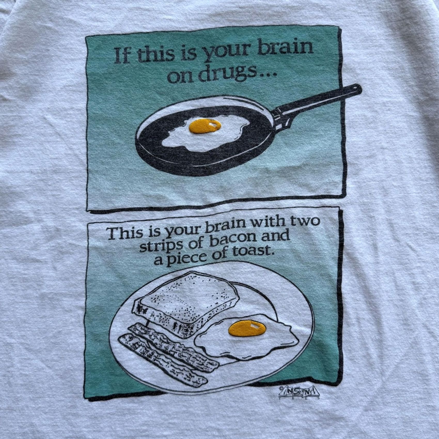 Vintage VINTAGE Argo Sport Mens Medium White Brain On Drugs Eggs Graphic Tee Shirt Size US M / EU 48-50 / 2 - 5 Thumbnail
