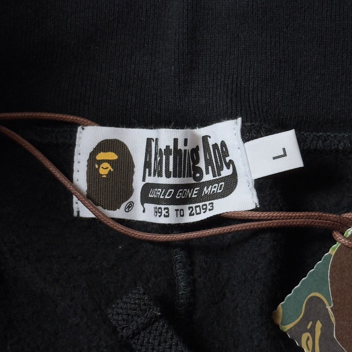 Bape Bape 3rd Anniversary Dubai Pants 2022 Size US 34 / EU 50 - 9 Thumbnail