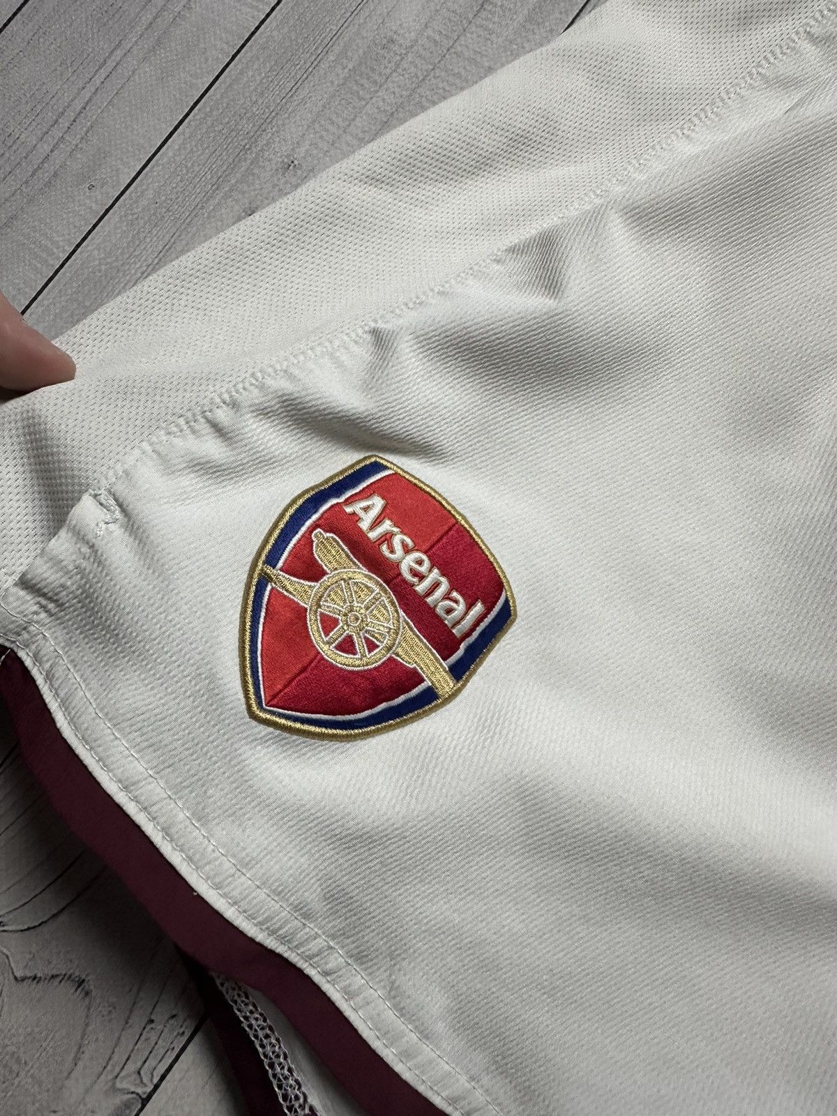 Vintage Vintage Nike Arsenal soccer shorts logo size M Size US 32 / EU 48 - 4 Thumbnail