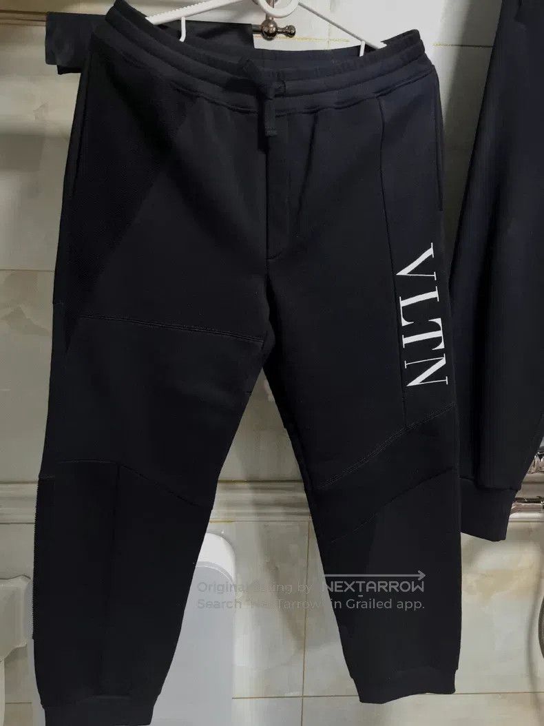 Valentino Valentino Irregular splicing black sweatpants Size US 30 / EU 46 - 1 Thumbnail