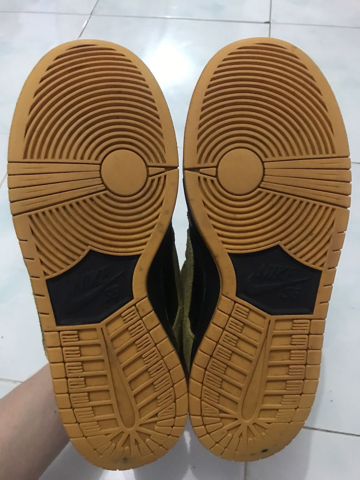 Nike Nike SB Dunk Low pro IOWA Size US 8.5 / EU 41-42 - 7 Thumbnail