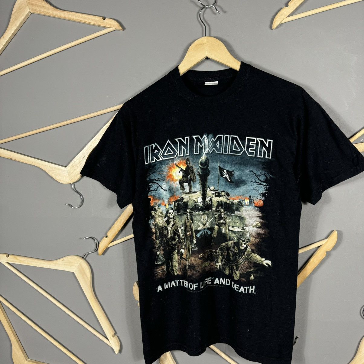Band Tees × Iron Maiden Iron Maiden 2006 Band T-shirt Size US S / EU 44-46 / 1 - 5 Thumbnail