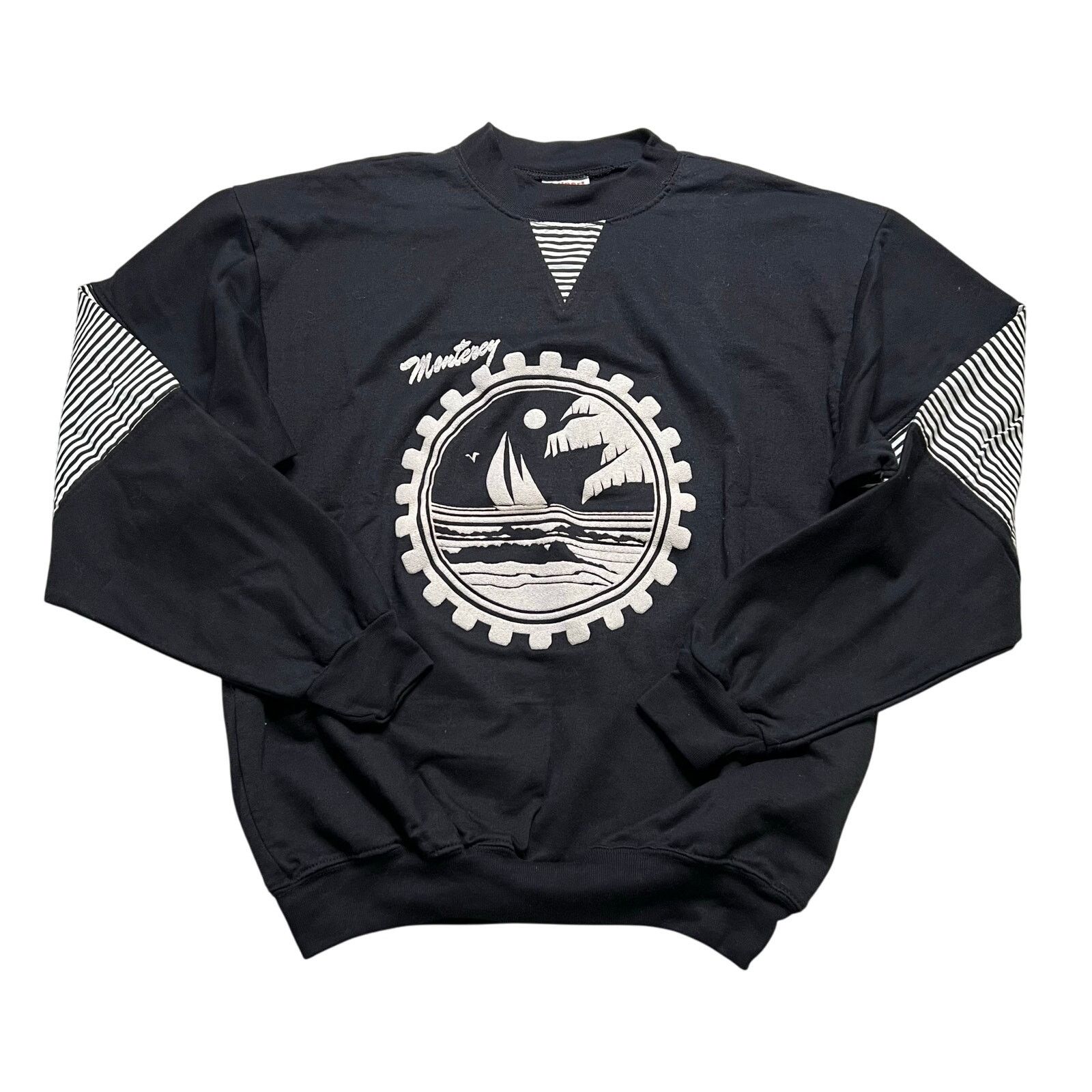 Vintage Vintage 80s Monterey Sailing Crewneck Sweatshirt Black XL Size US XL / EU 56 / 4 - 1 Thumbnail
