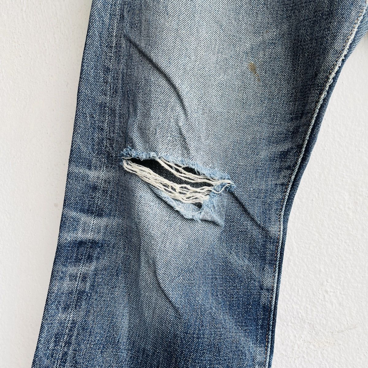 Denime Vintage DENIME Redline Selvedge Distressed Jeans Size 32 Size US 32 / EU 48 - 11 Thumbnail