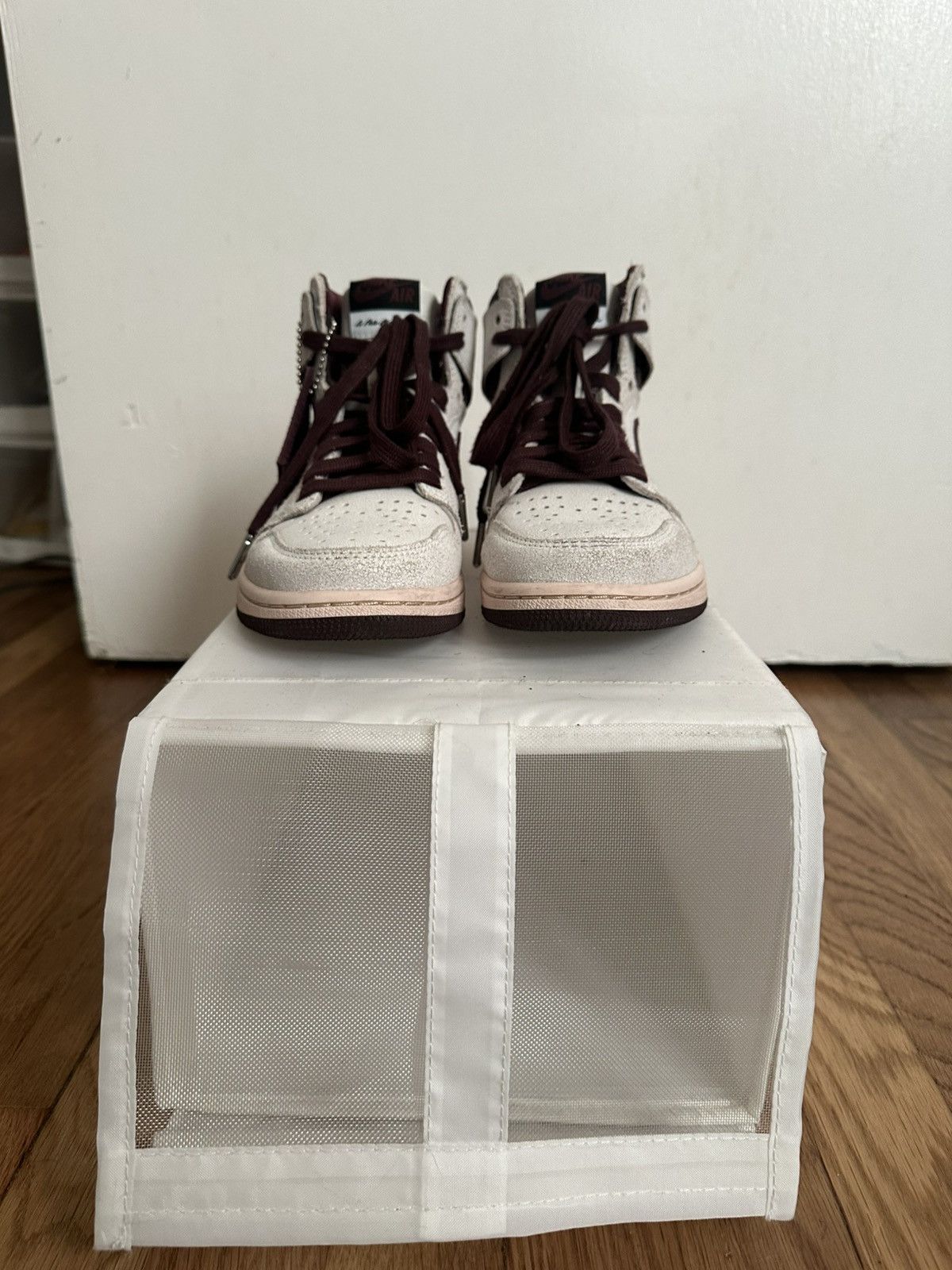 A Ma Maniere × Jordan Brand × Nike A Ma Maniére x Air Jordan 1 High Size US 7 / EU 40 - 1 Thumbnail