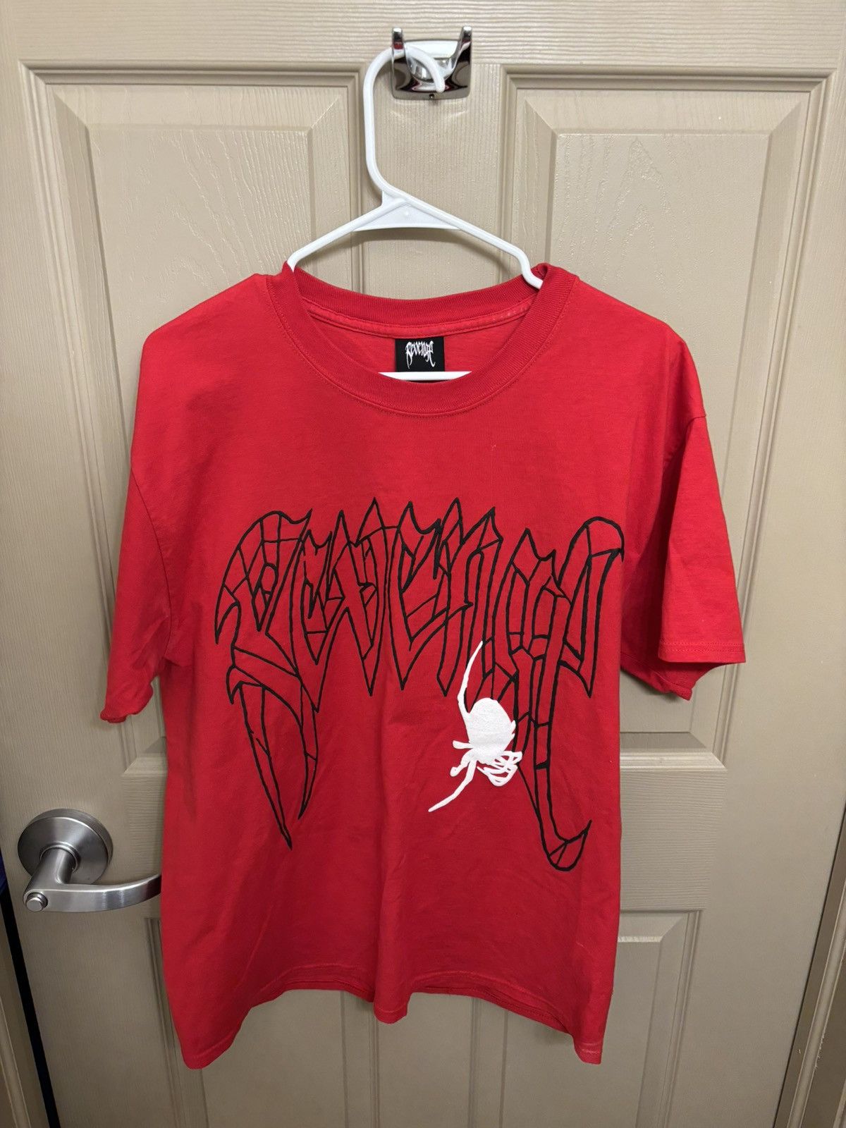 Revenge Spider Tee Red Size L