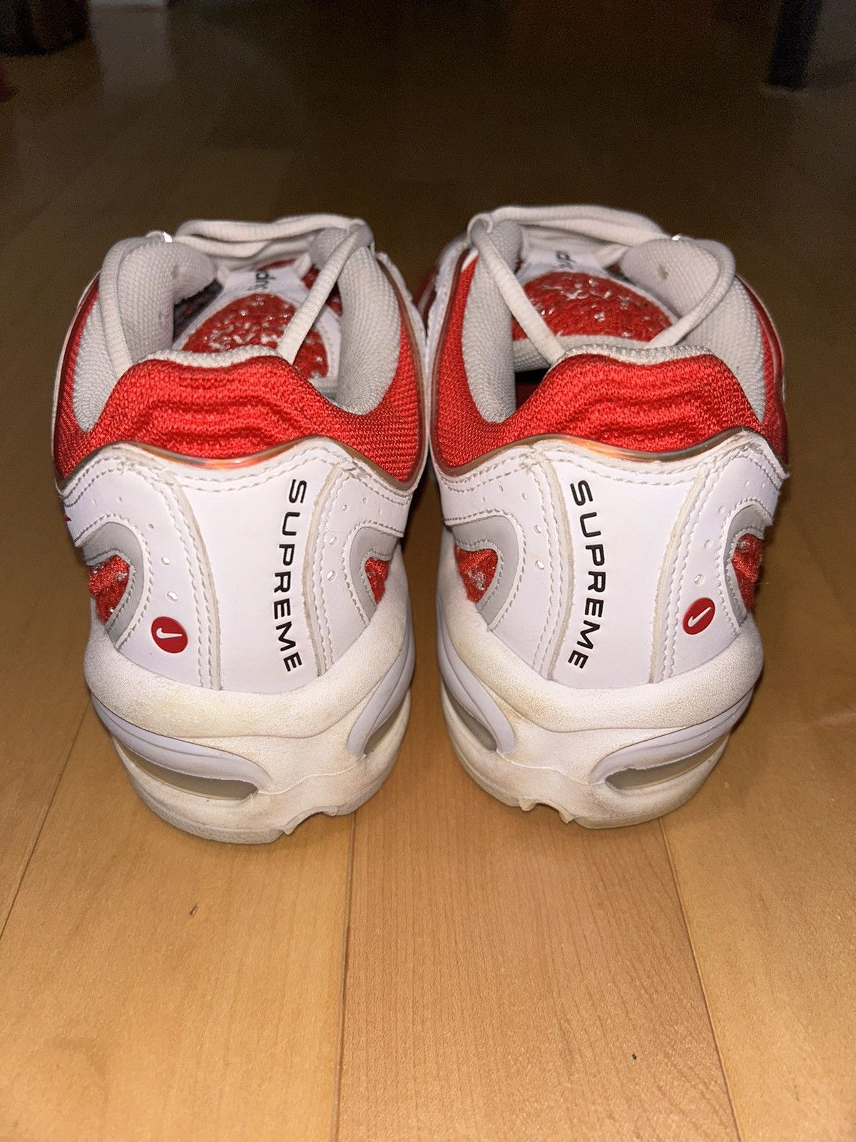 Nike × Supreme Supreme Air Max Red/White Size US 10.5 / EU 43-44 - 5 Thumbnail